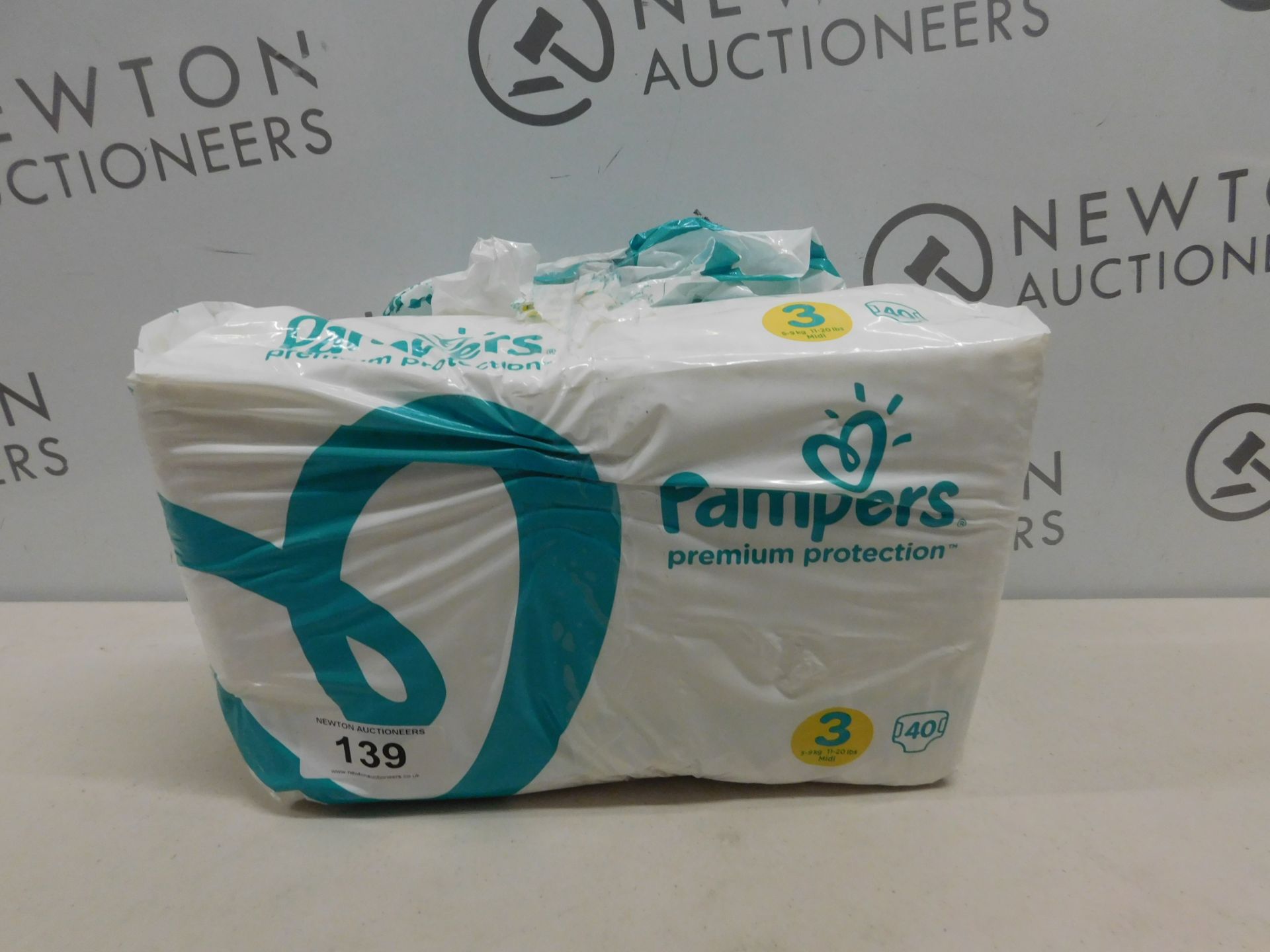 1 PACK OF 40 PAMPERS SIZE 3 PREMIUM PROTECTION NAPPIES RRP £9.99
