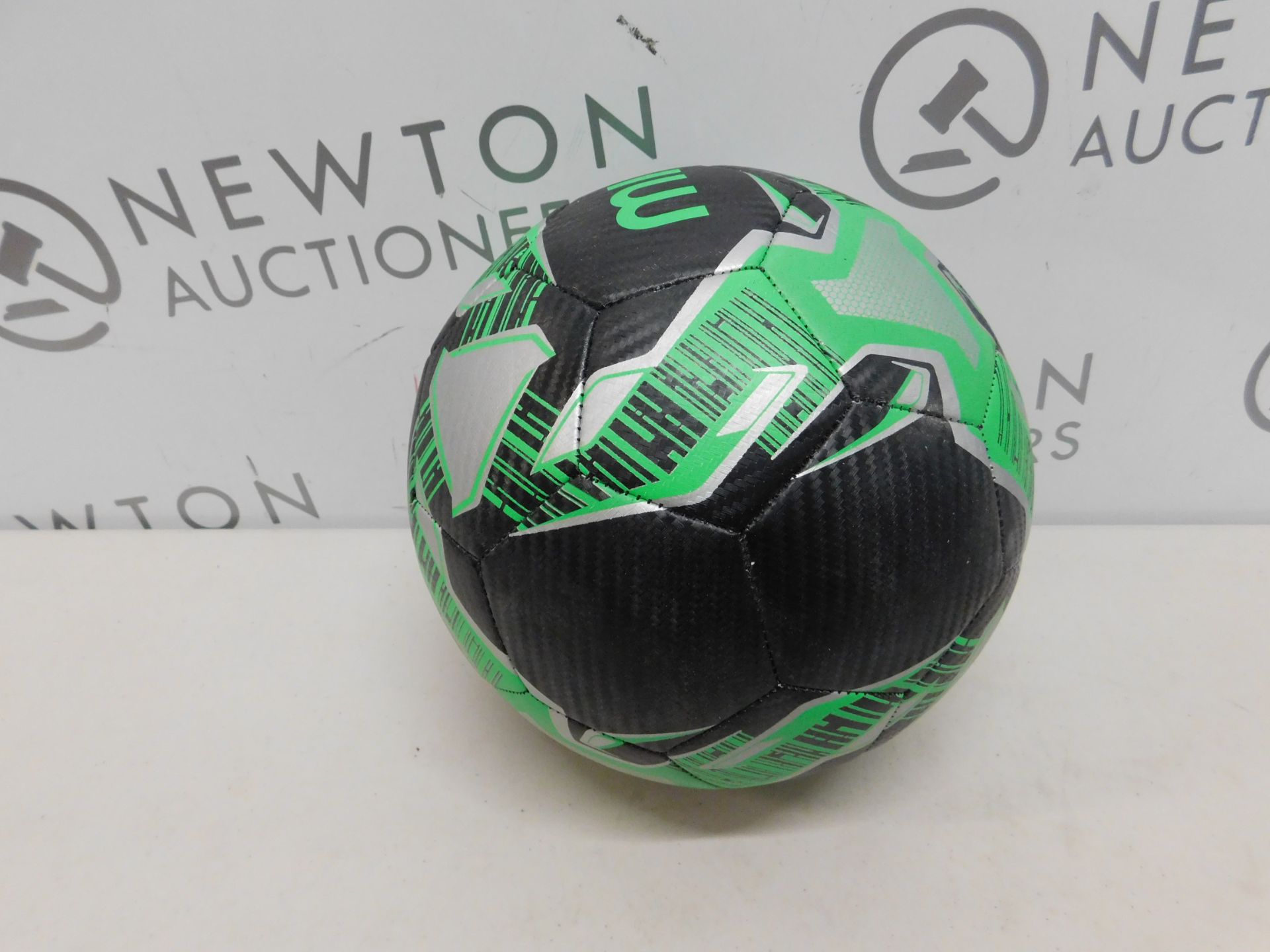 1 MITRE SIZE 5 FOOTBALL RRP £19.99