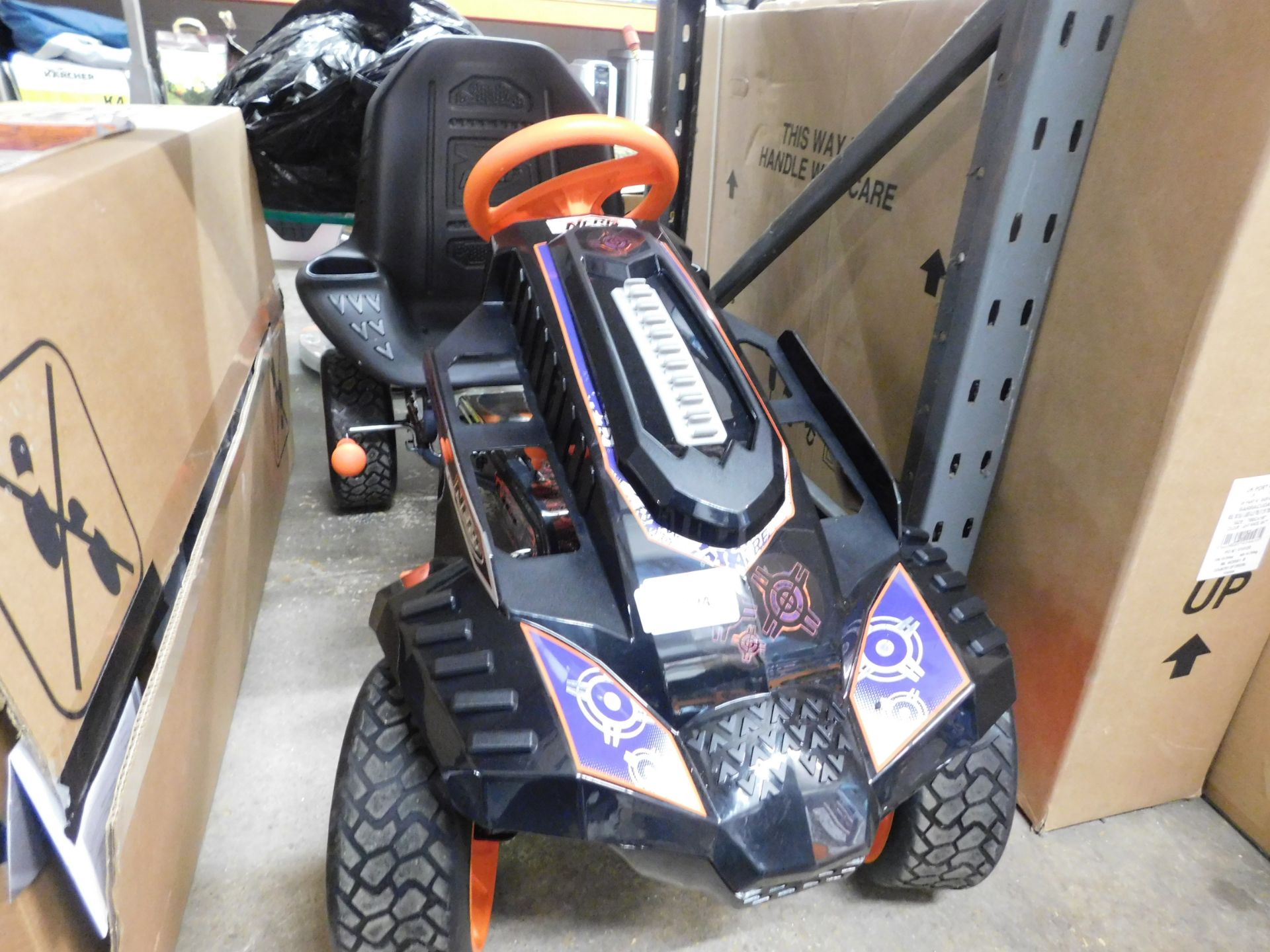 1 NERF BATTLE RACER GO-KART RRP £249.99