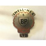 A Shell-Mex and BP Limited cap badge.