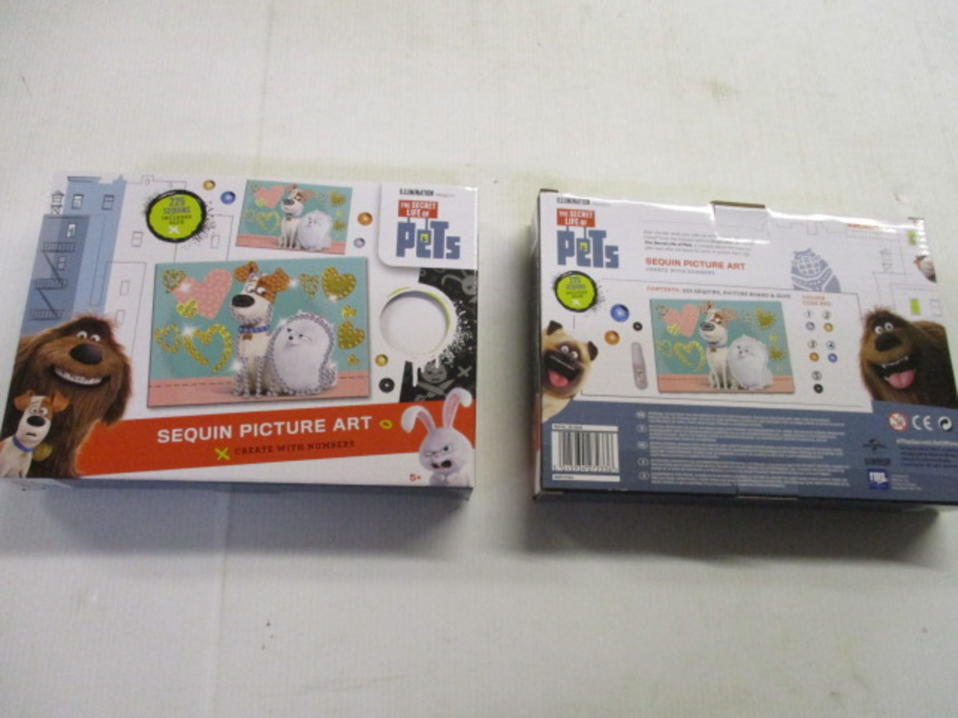 New and sealed Secret life of pets Sequin picture art set 2pcs in lot