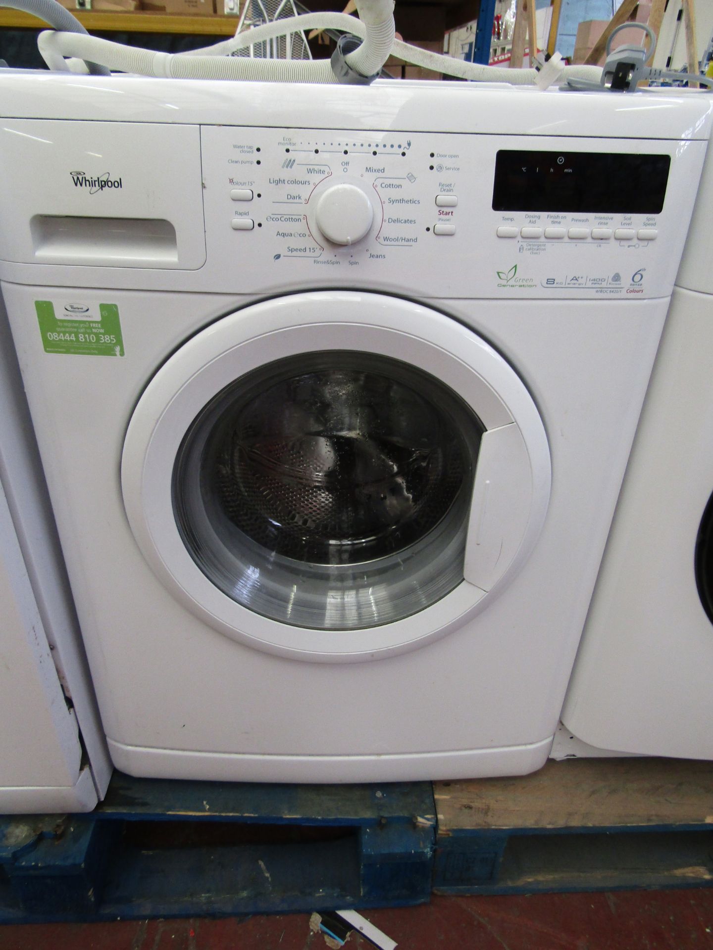 Whirlpool 6th Sense Colour 8KG washing machine, powers up and spins