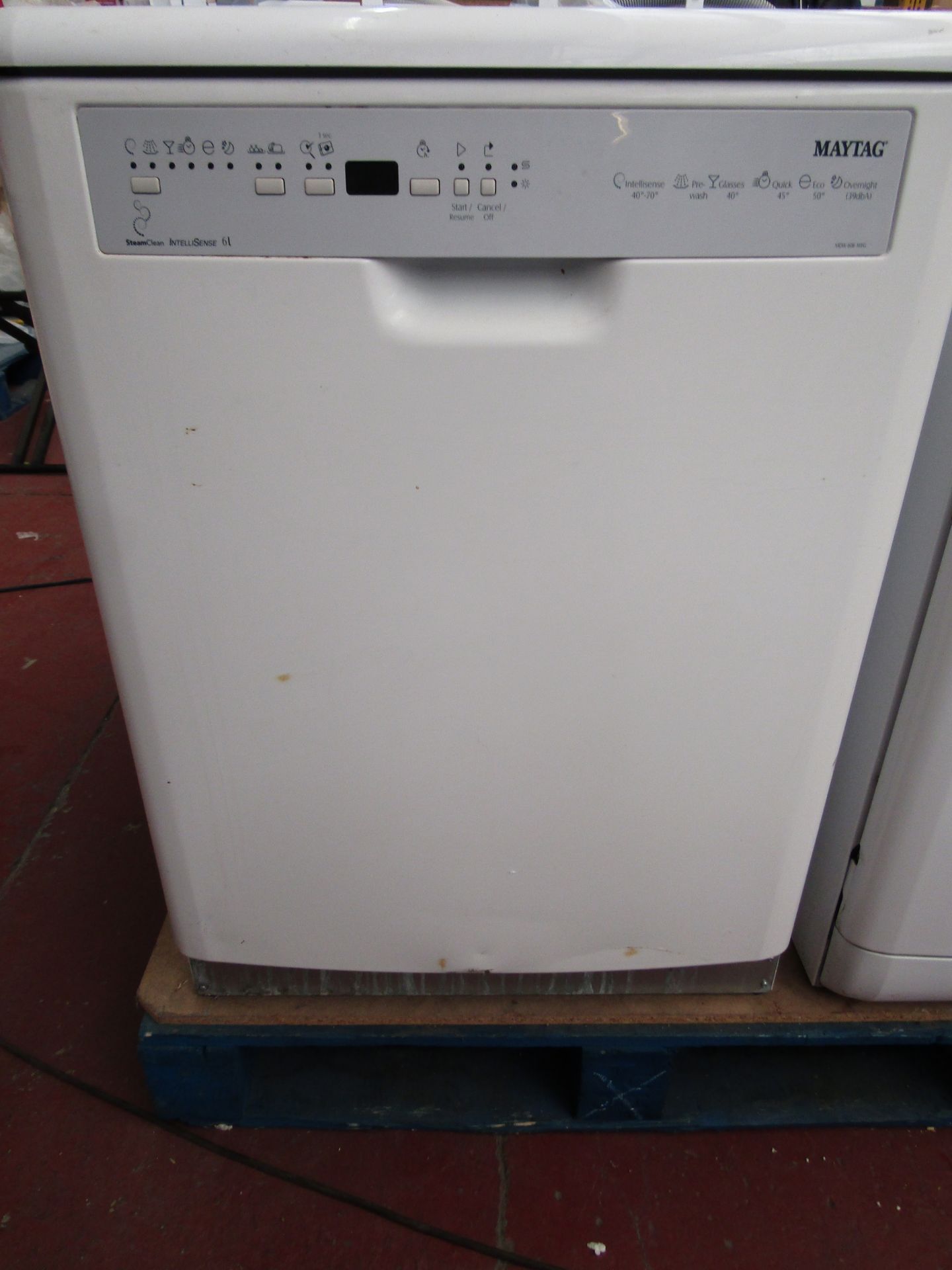 Maytag steam clean, Intellisense Dishwasher, powers on