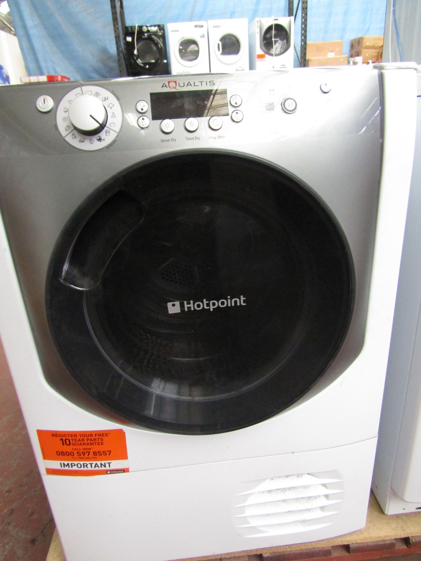 Hotpoint AQC9 8F7 E 9KG condenser dryer, tested working