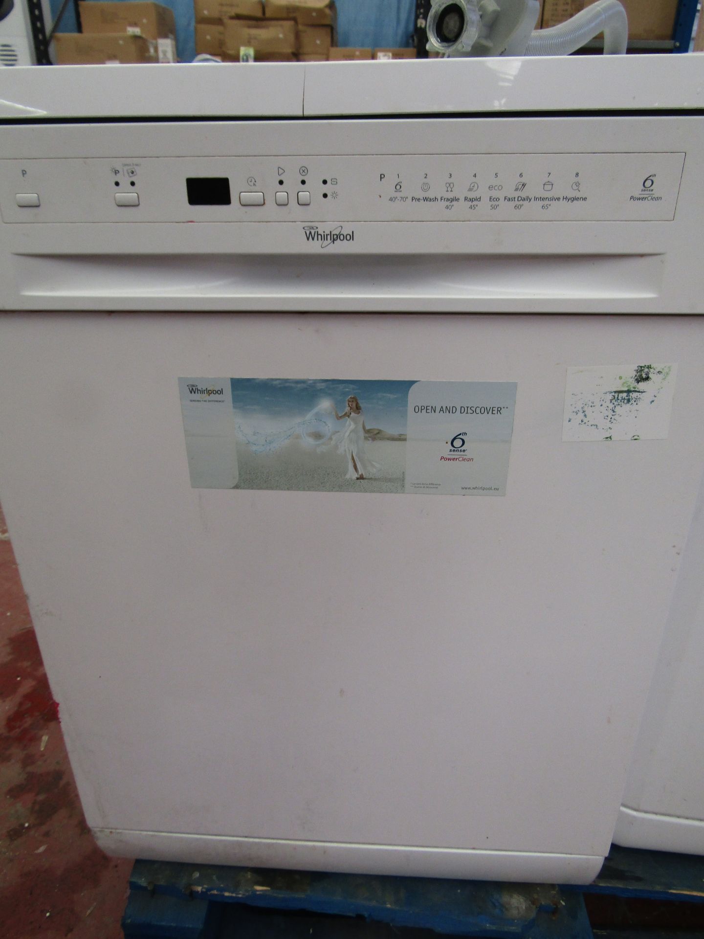 Whirlpool 6th sense Power clean Dishwasher, powers up