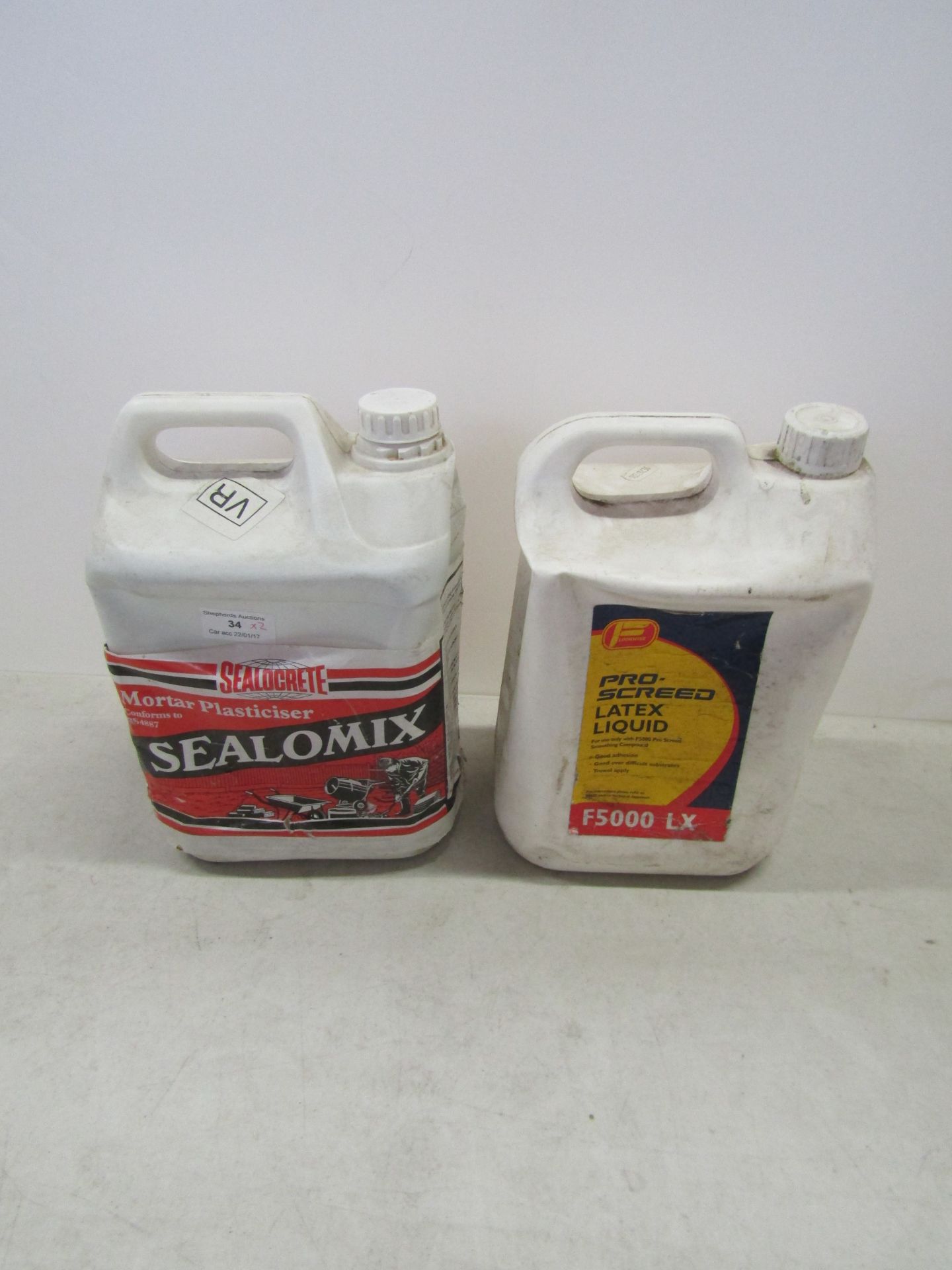 5 litres of Sealocrete Motor Plasticiser & 5 Litres Pro Screed latex Liquid.