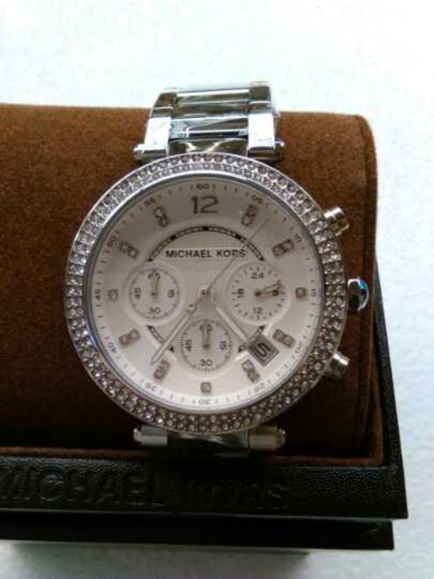 Michael Kors MK5353 ladies watch, new and ticking in presentation box.