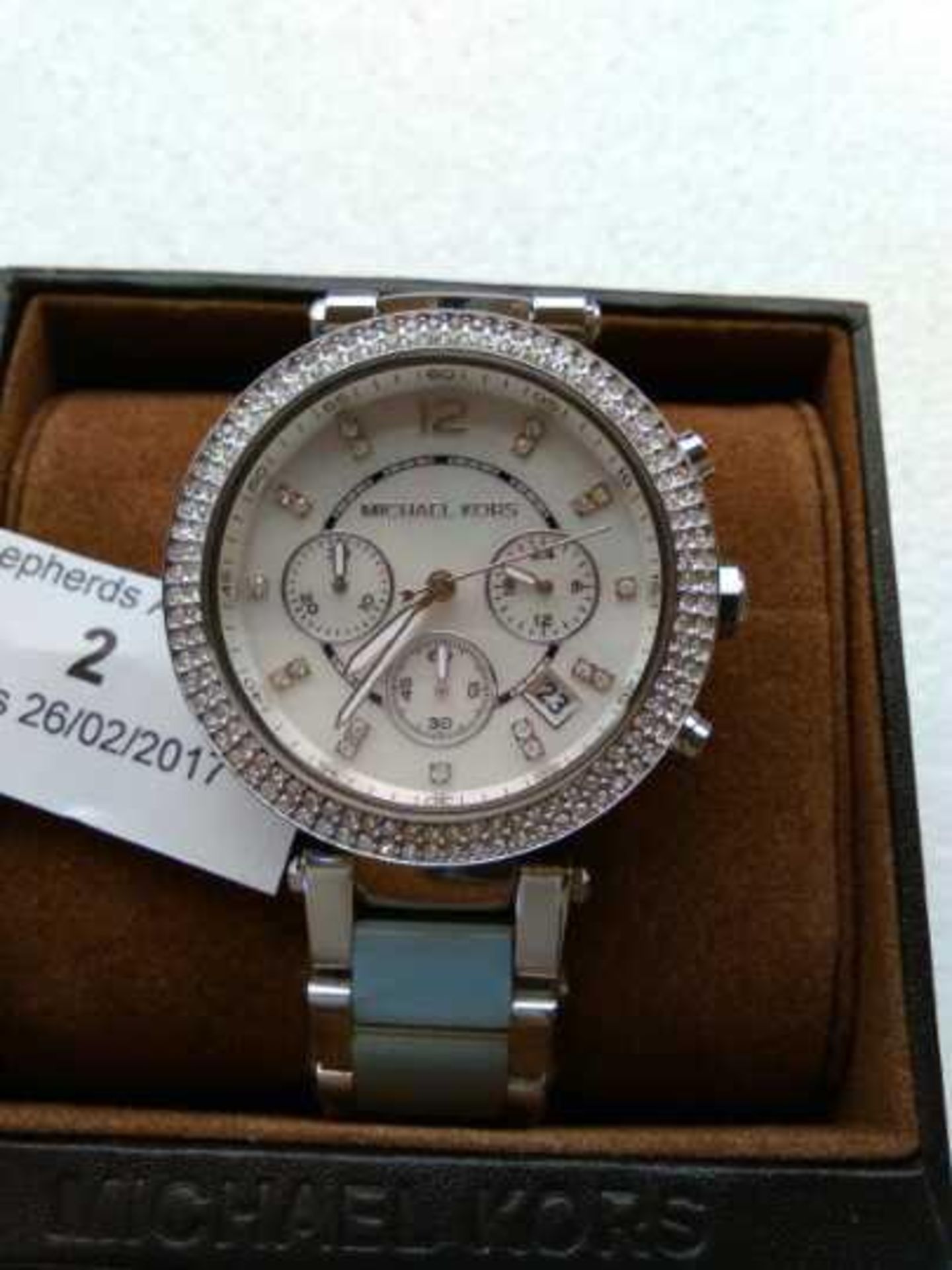 Michael Kors MK6138 ladies watch, new and ticking in presentation box.