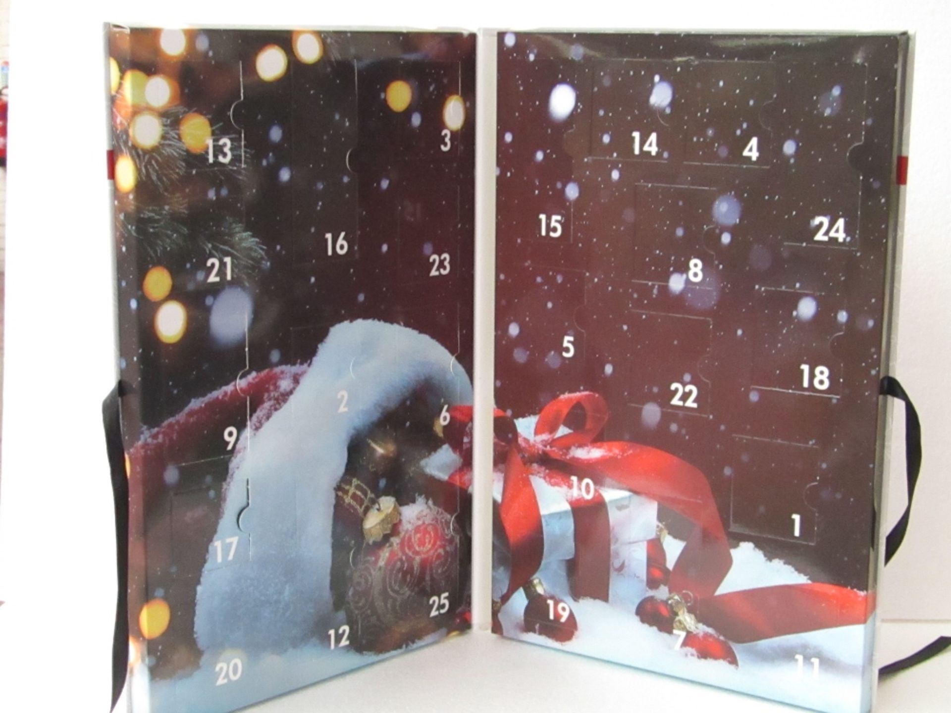 Fifth NYC Jewellery filled advent calender, new