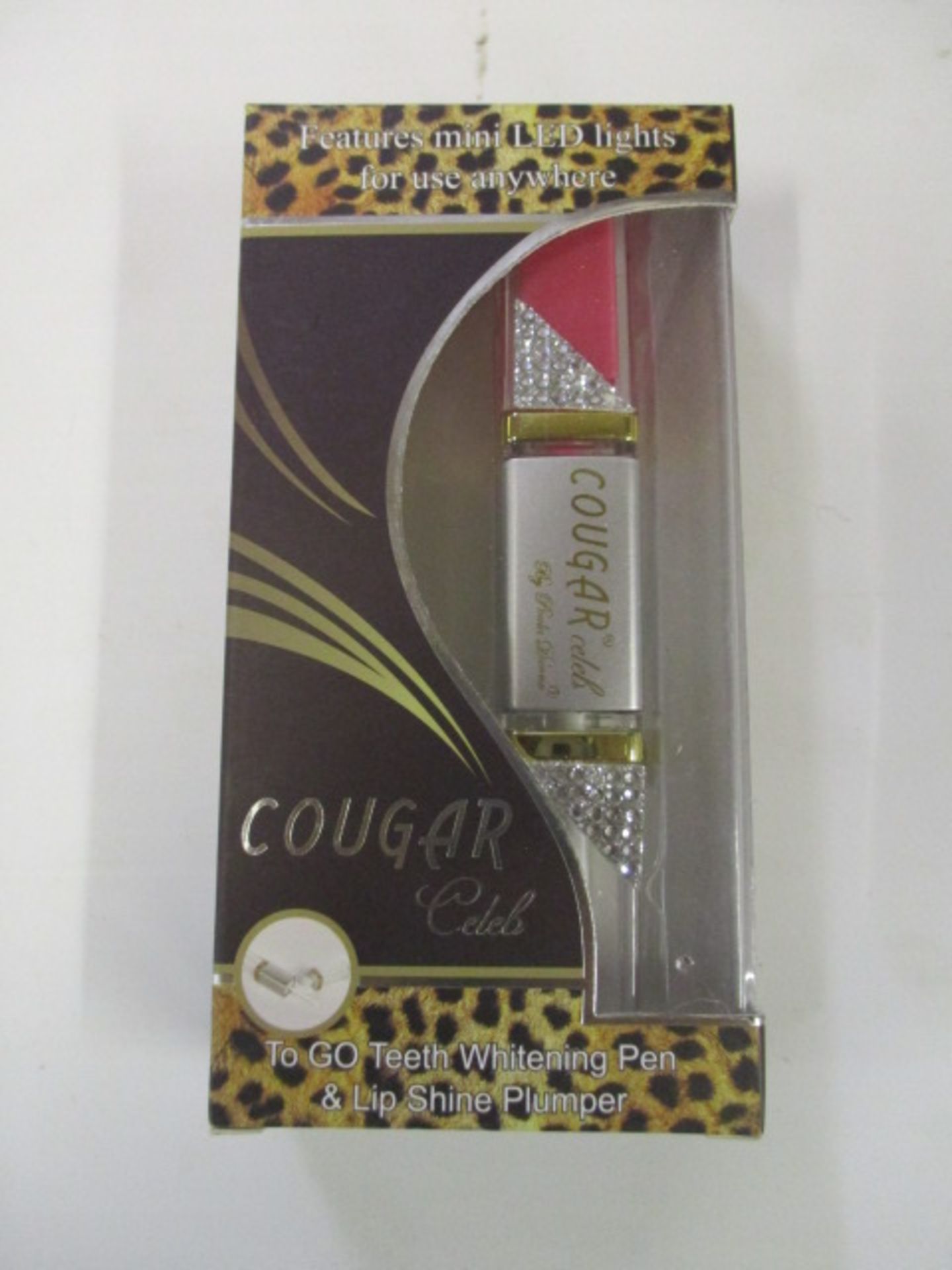 Cougar by Paula Dune Teeth Whitening & Lip Plumping Duo Pen. RRP £19. This Celeb Teeth Whitener