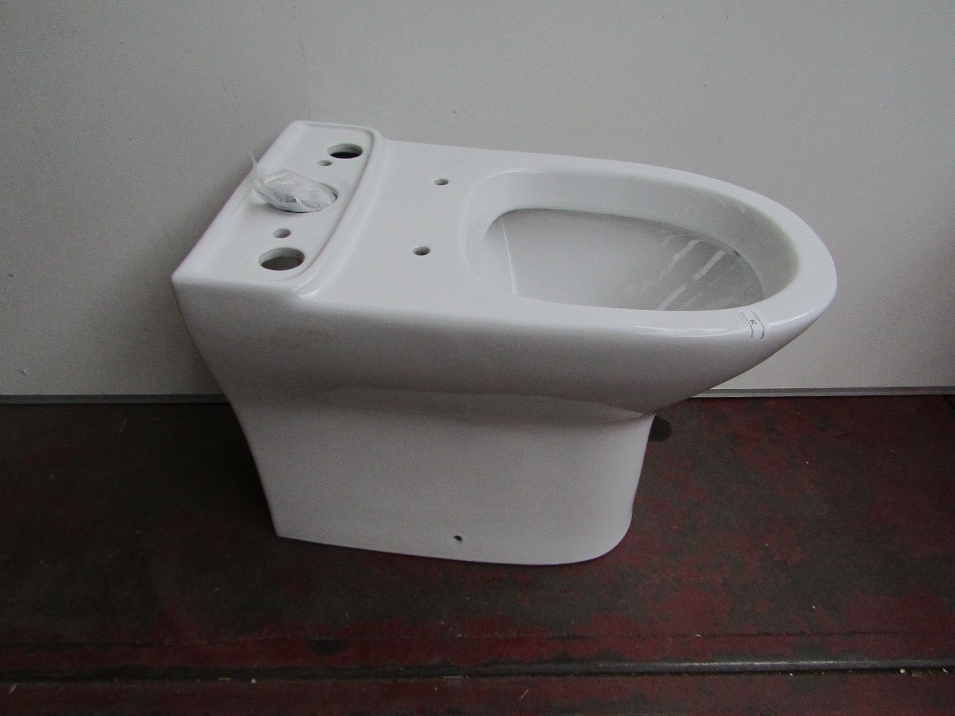 Victoria Plumb Fairbanks Comfort Close Coupled Toilet Pan. New & Boxed.