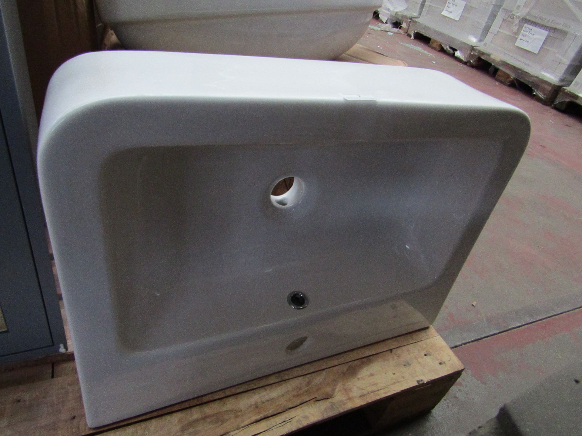 Victoria Plumb 550mm Semi-recessed 1TH Basin with Overflow. New & Boxed.