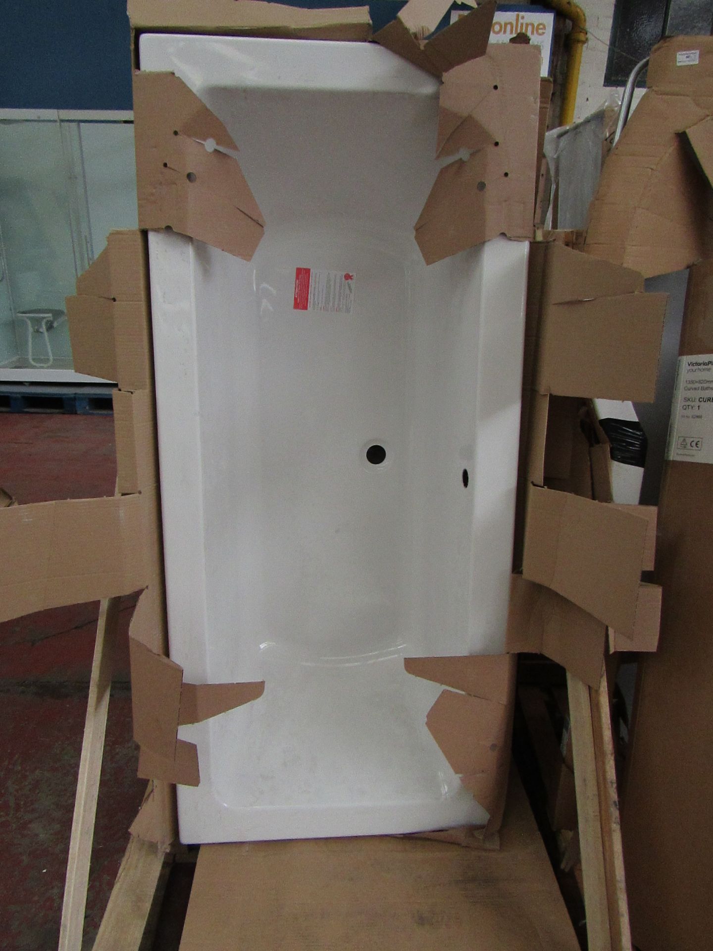 Victoria Plumb Chelsea 1700 x 750mm No Tap Hole Bath with Centre Waste. New In Packaging.