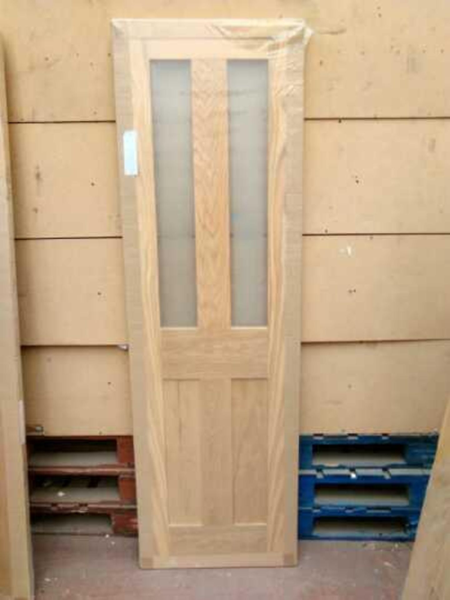 Seadec Chicago H1981 x W610 x D35mm Glazed Pre Finished to a High Standard Oak Veneer Solid Wood