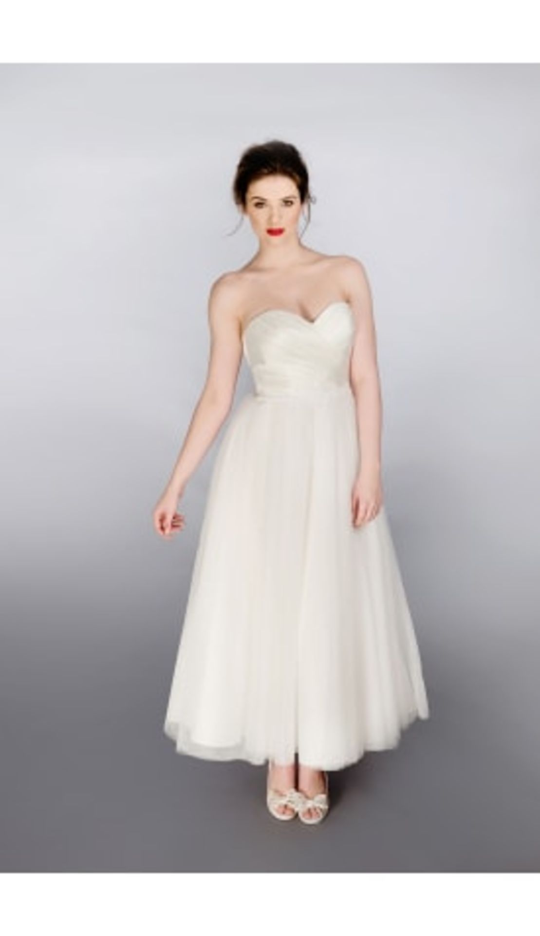 No VAT!! RRP CIRCA £800! Vintage Inspired Designer Wedding Dress in Ivory size 8. Brand New