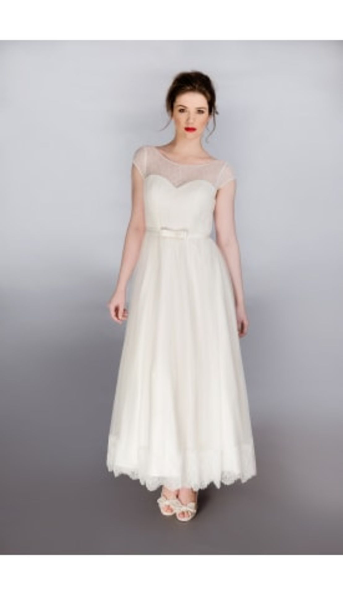 No VAT!! RRP CIRCA £800! Vintage Inspired Designer Wedding Dress in Ivory size 16. Brand New