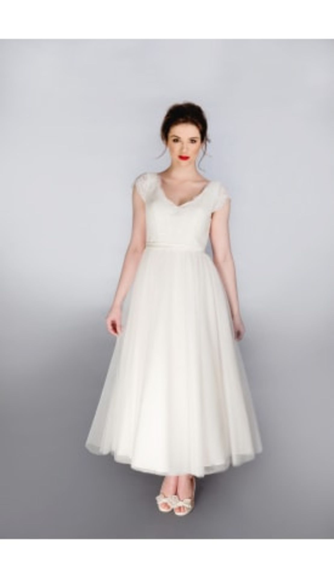 No VAT!! RRP CIRCA £800! Vintage Inspired Designer Wedding Dress in Ivory size 14. Brand New