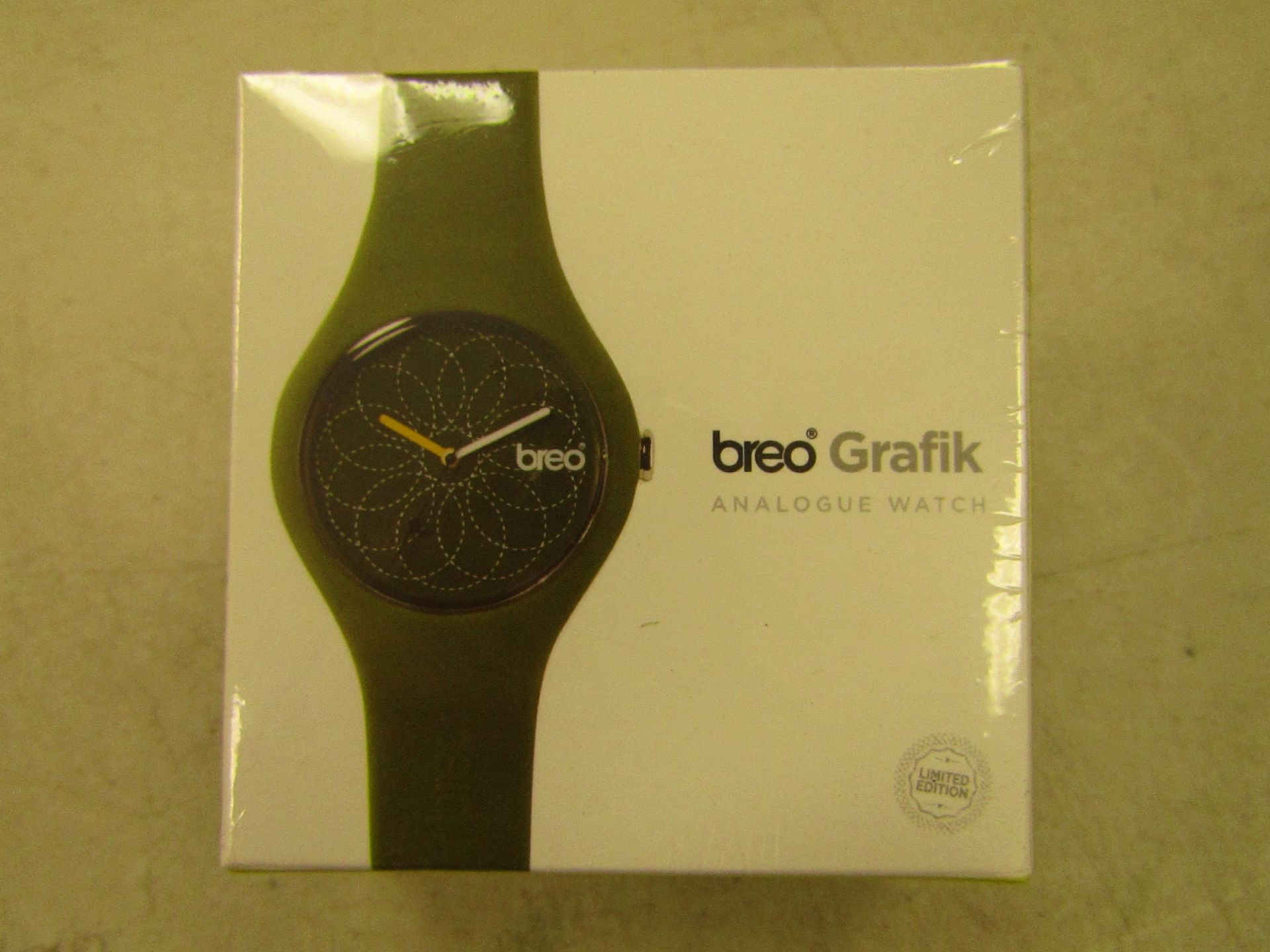 Breo Grafik analogue watch, new and boxed.