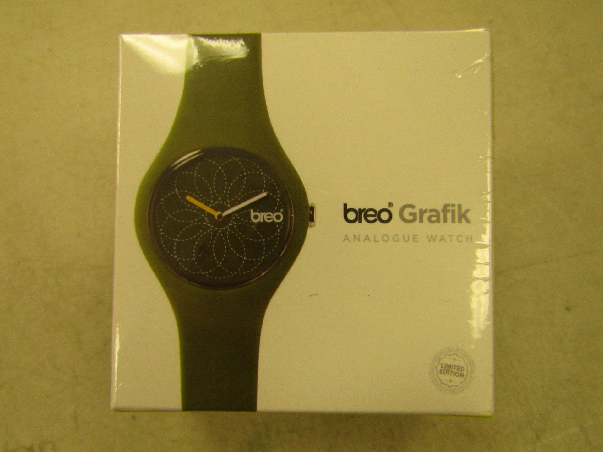 Breo Grafik analogue watch, new and boxed.