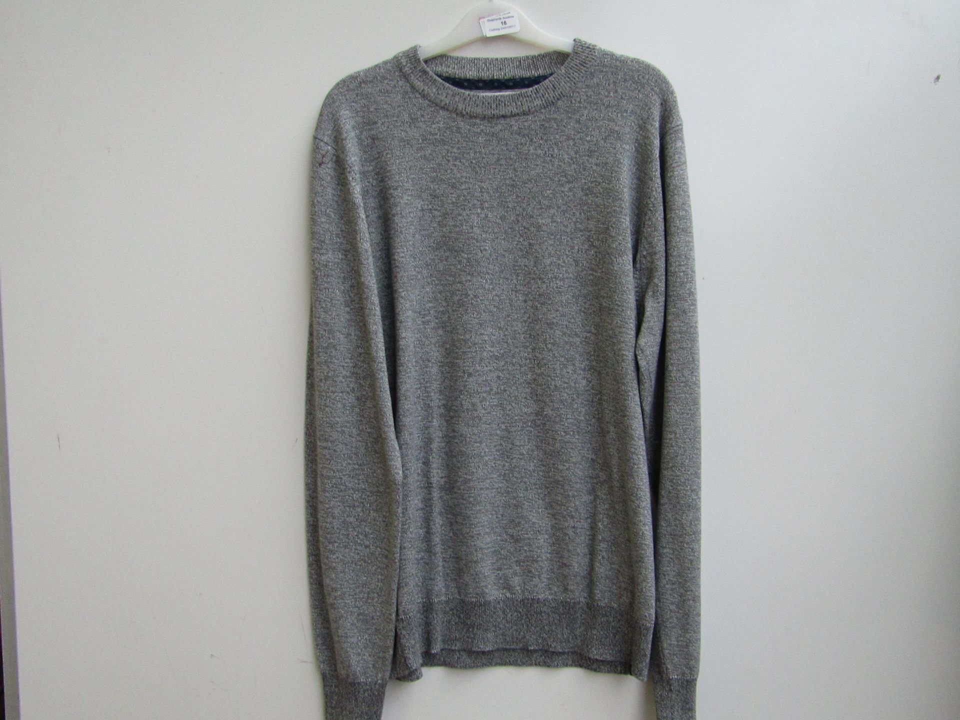 SRG Mens Round Neck Jumper. Size M. Showroom Sample