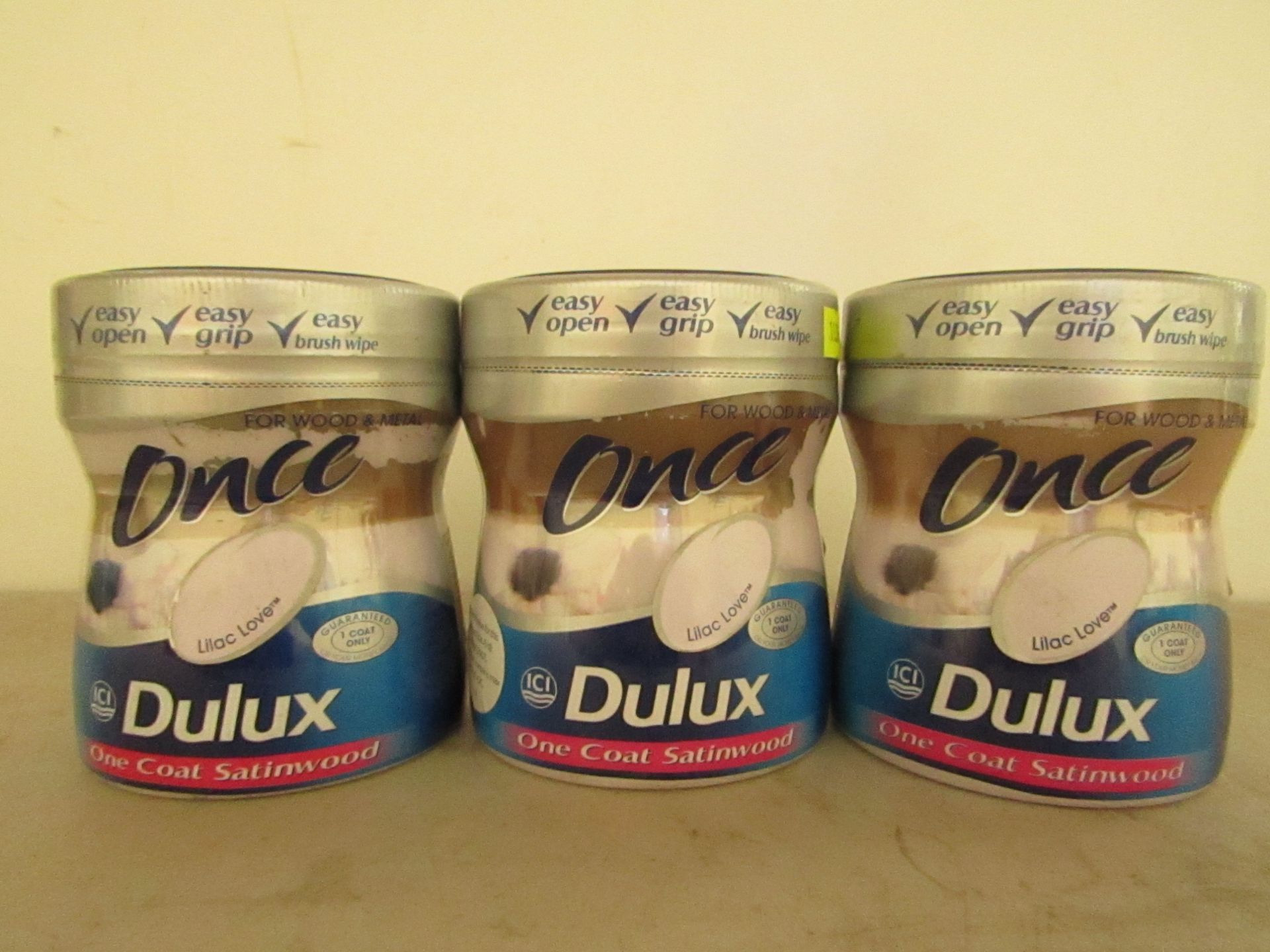 3x Dulux 600ml One coat satinwood for wood & metal, Lilac Love colour.