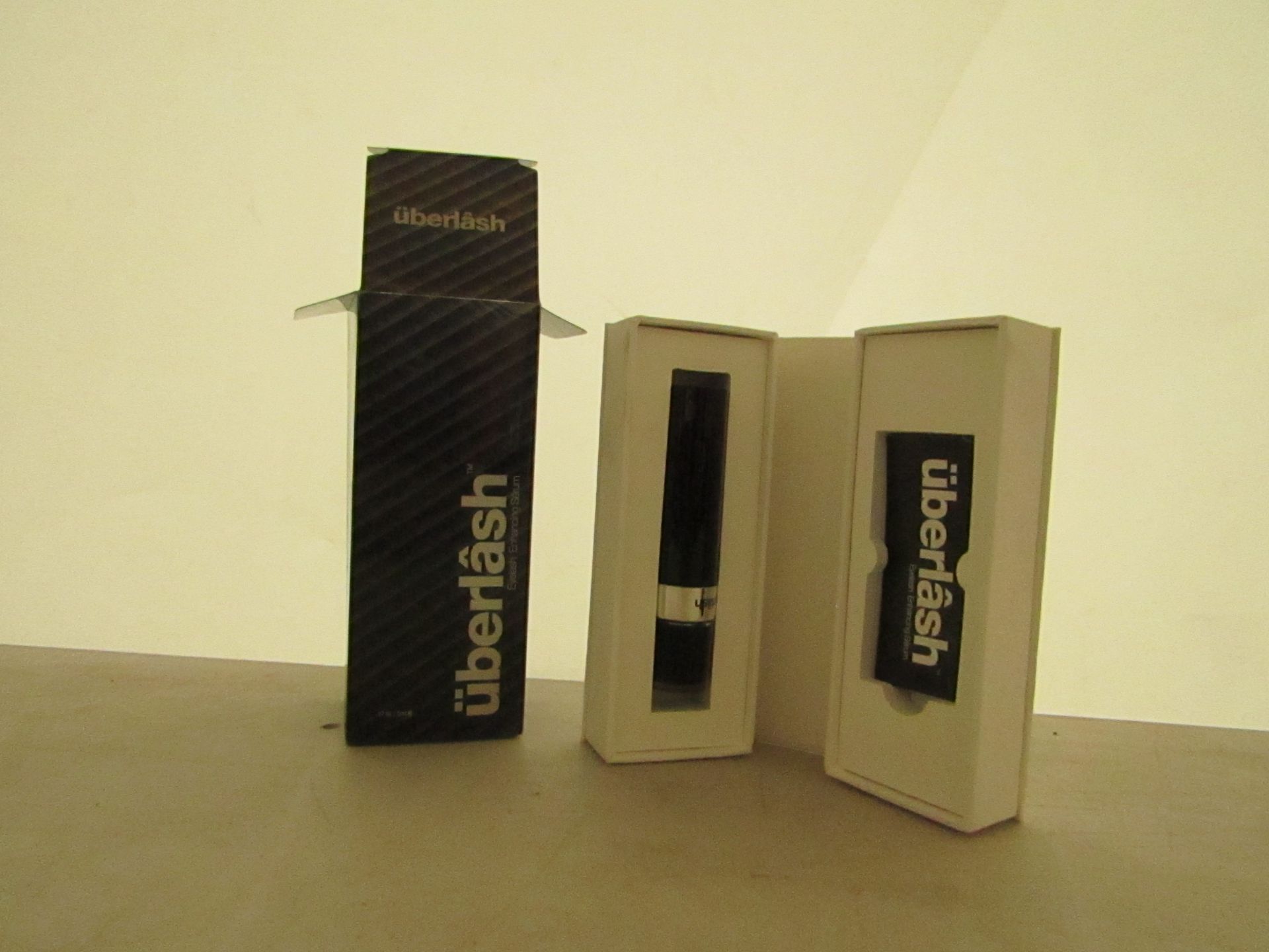 Uberlash enhancing serum 5ml, thickens appearance, intensifies, boosts and moisturises lashes. New