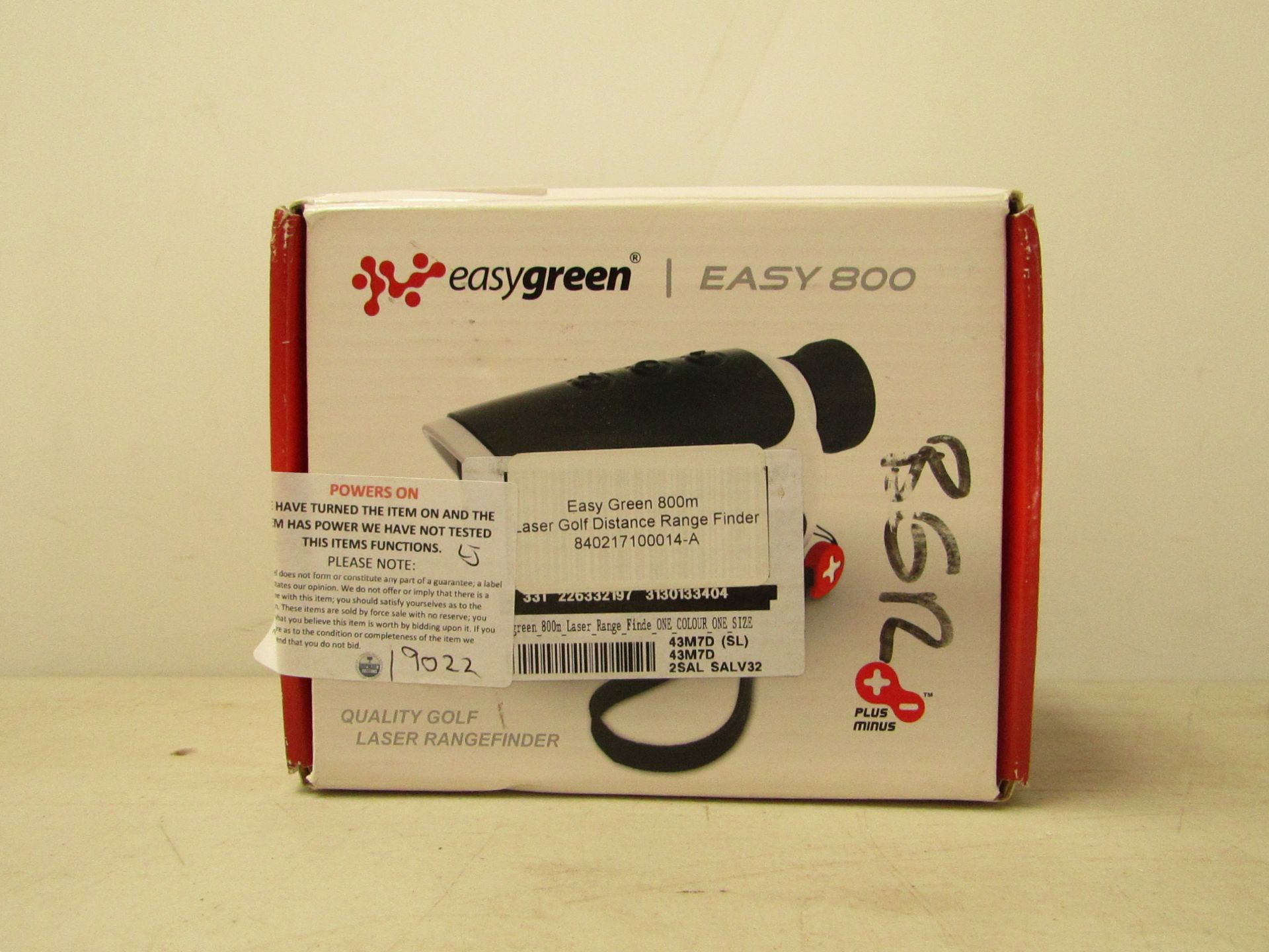 Easy green, easy 800 laser golf distance range finder, powers on and boxed.