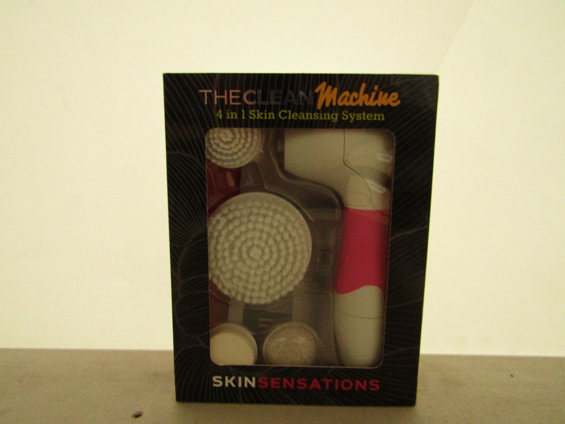 The clean machine skin sensations 4 in 1 skin cleansing system, new and boxed.