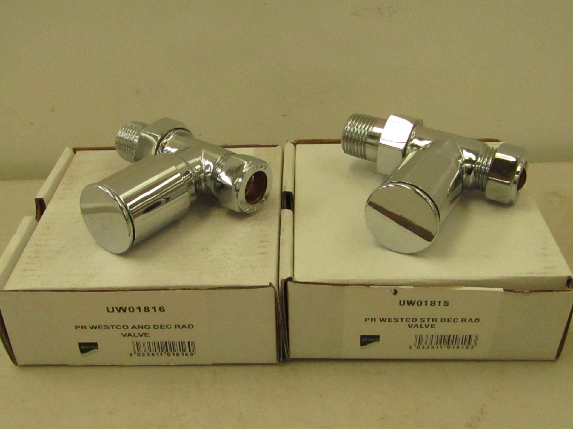 Ultima Arc Pair of Radiator Valves (Straight) - Chrome. New & Boxed.