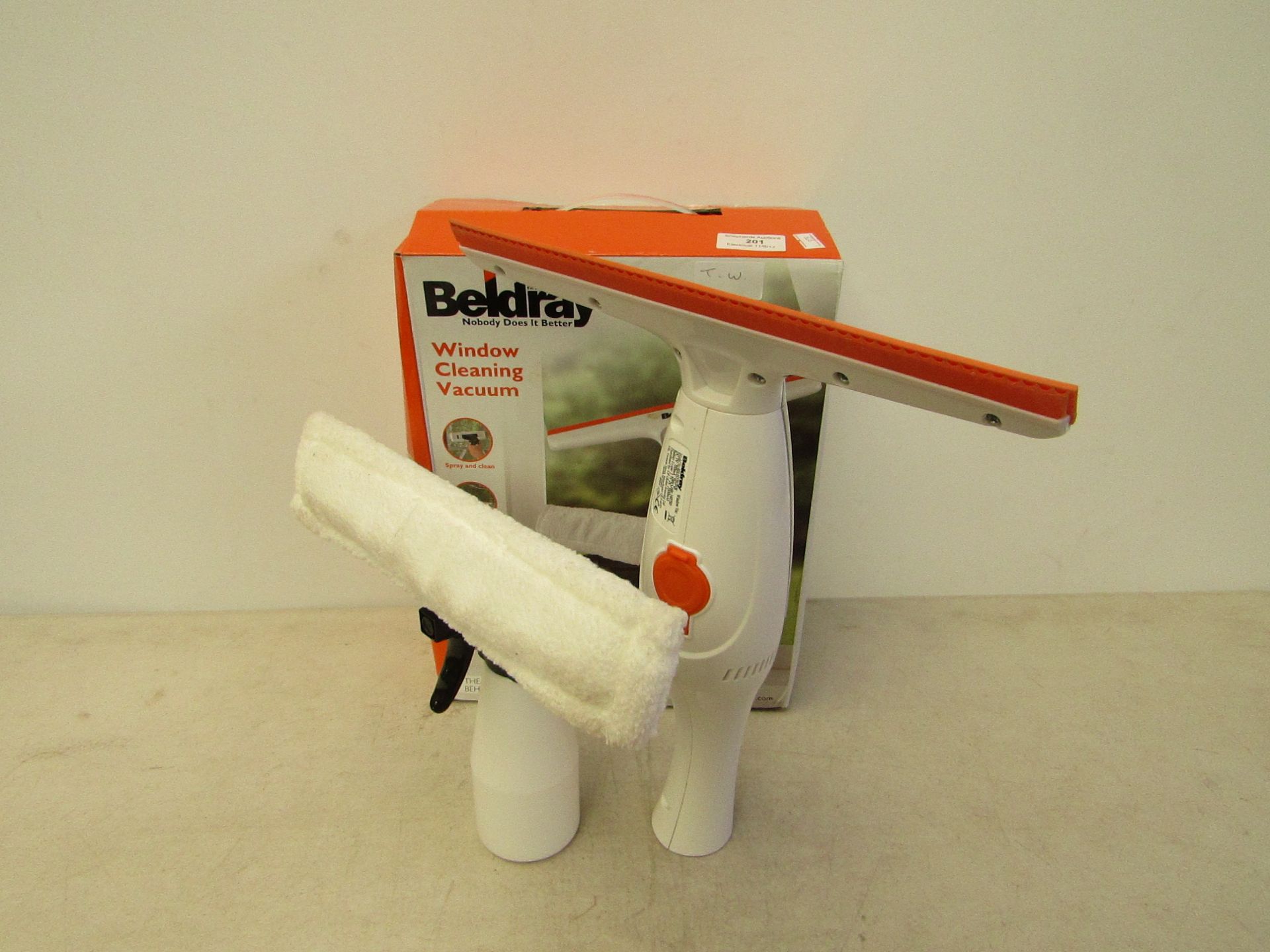 Beldray window cleaning vacuum, tested working with accessories, boxed.