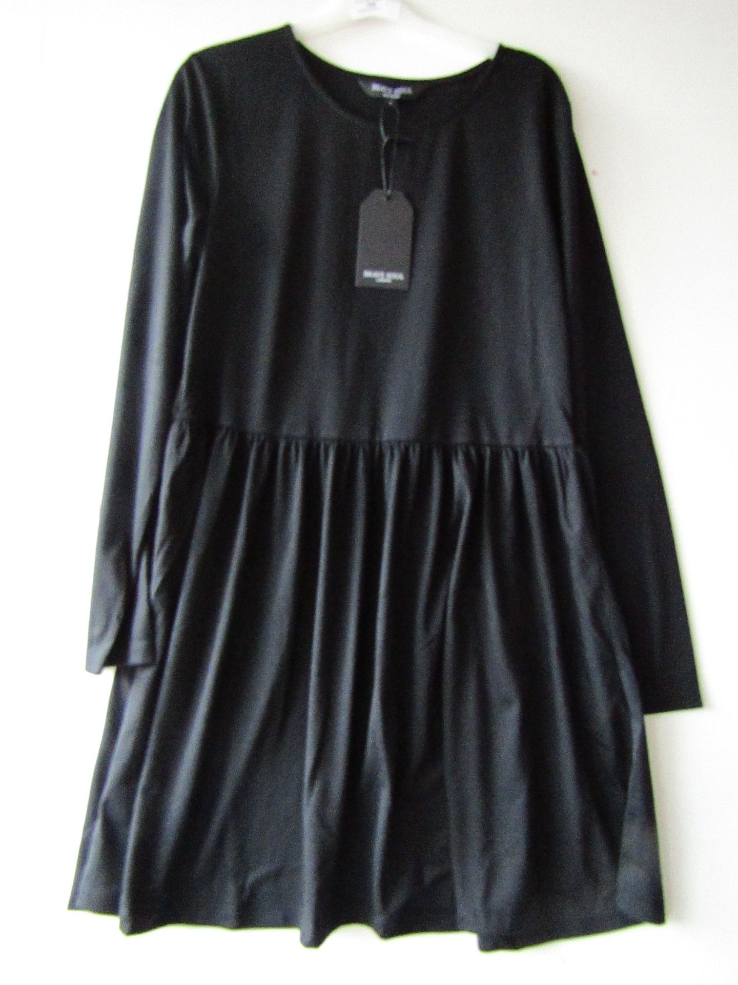 Ladies Brave Soul Long sleeved Dress. With tags New Sample. Size L