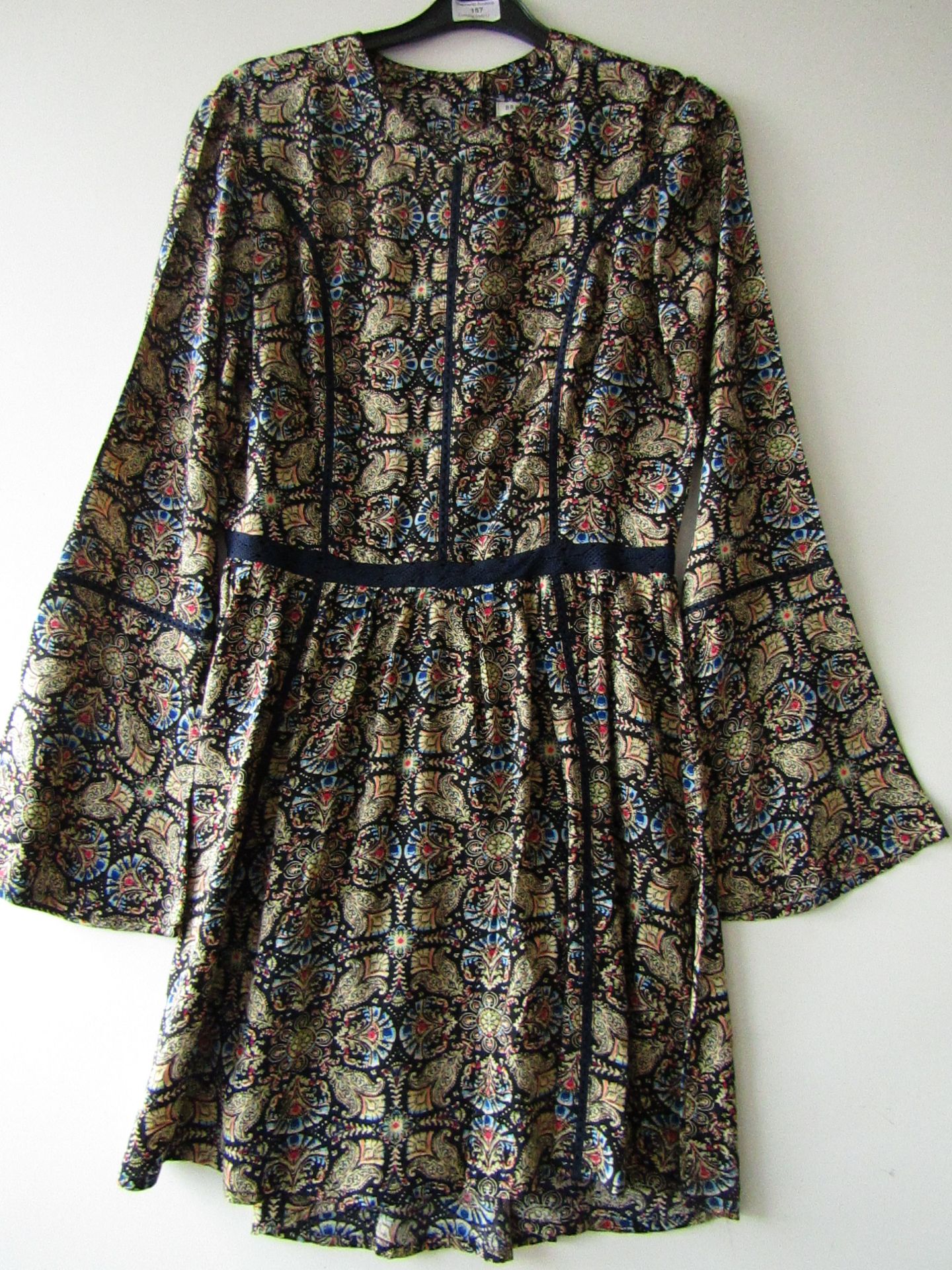 Ladies Brave Soul Long sleeved Patterned Dress. New Sample. Size S