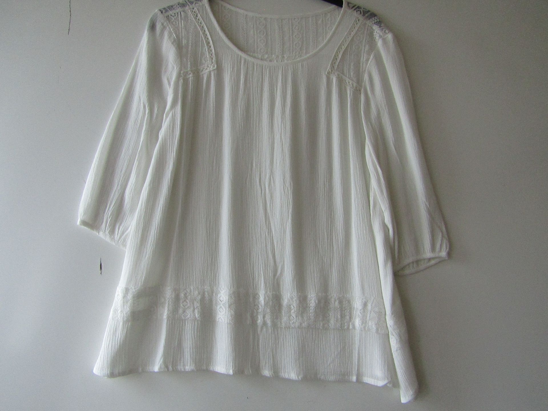 Ladies Brave Soul  Lace Insert Top. New Sample. Size S