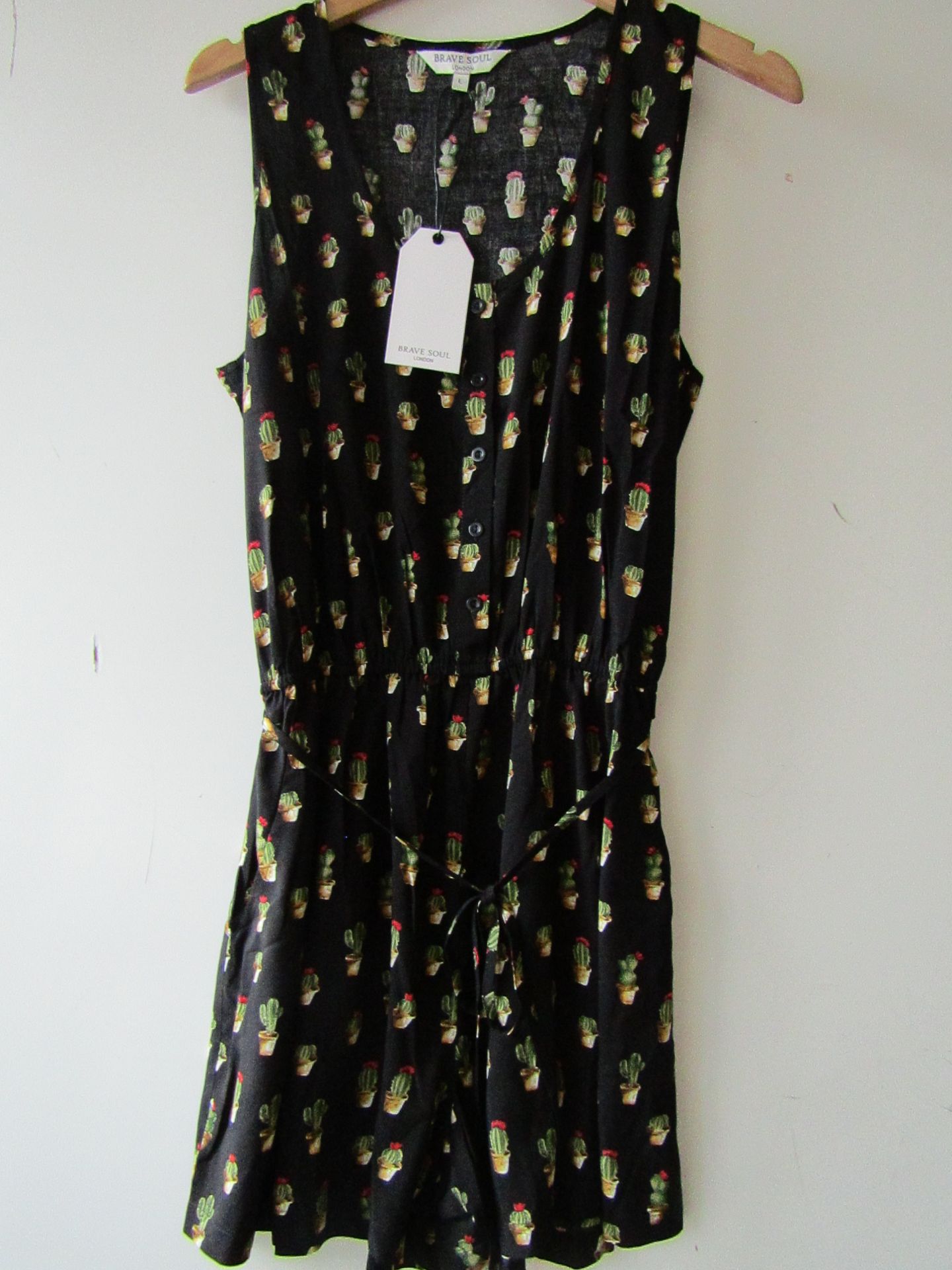 Ladies Brave Soul Cactus Pint Play suit. New Sample with tags. Size L