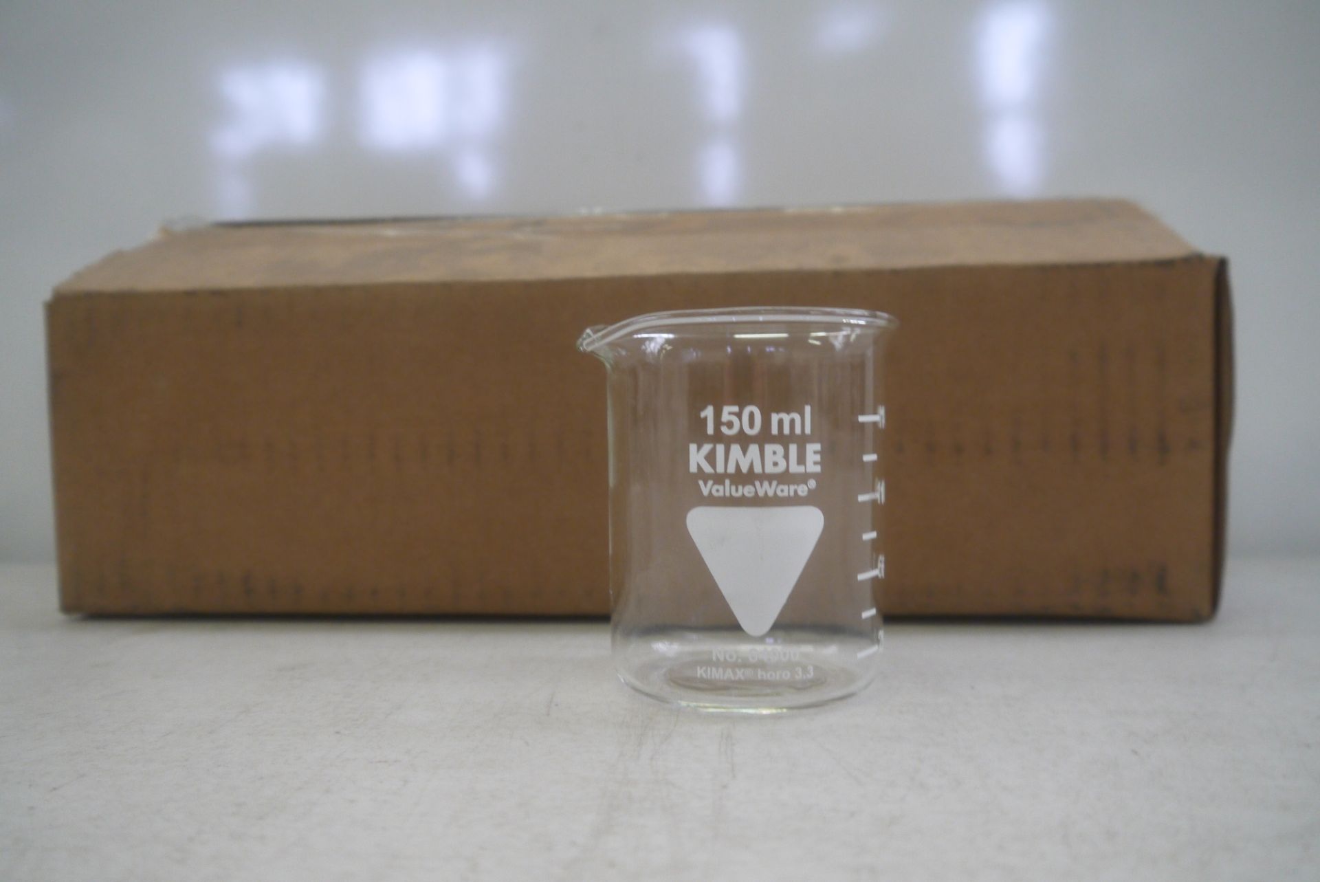 Box of 10x Kimble 150ml glass beakers, new and boxed. RRP £19.99.