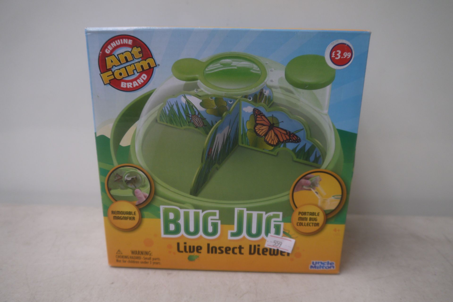 Genuine Ant Farm Brand bug jug live insect viewer, new and in packaging.