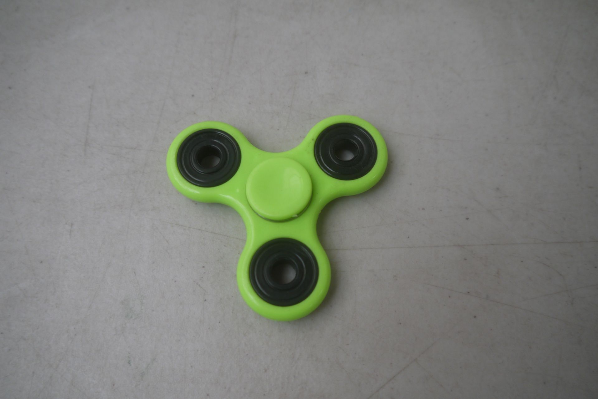 Fidget spinner, see picture for colour, new and boxed.