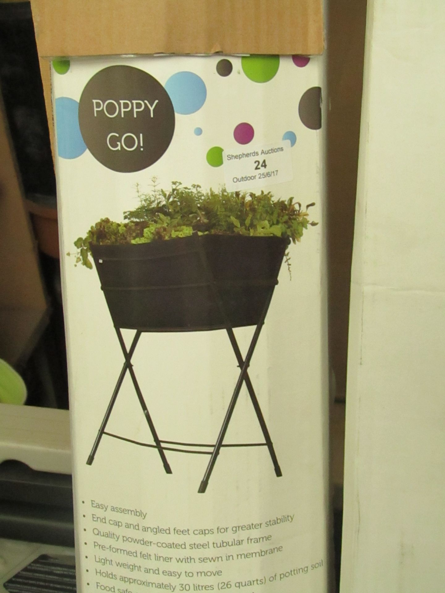 Poppy go 30L planter, unchecked and boxed.