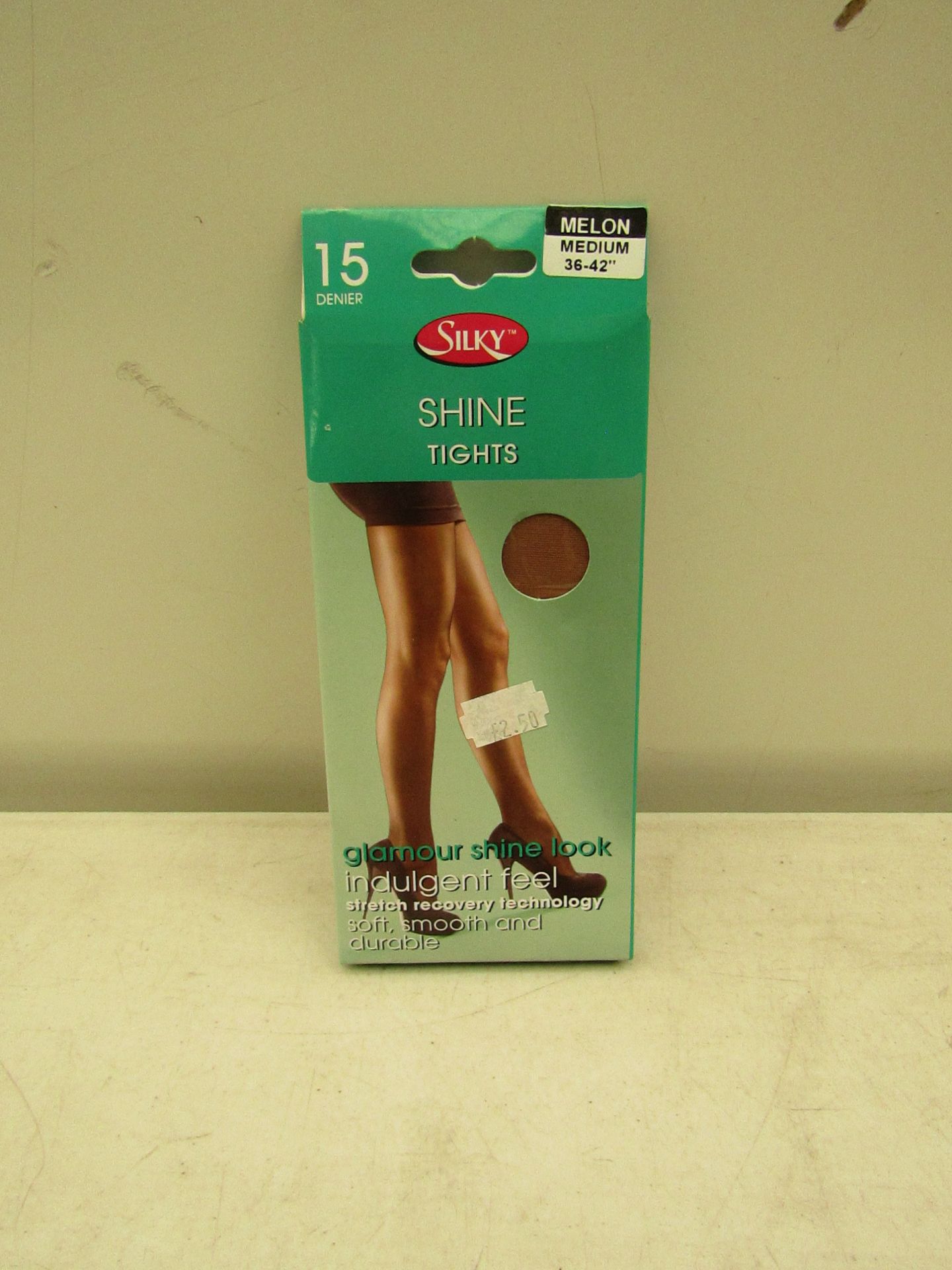 8x Silky shine tights glamour shine look, new and boxed.