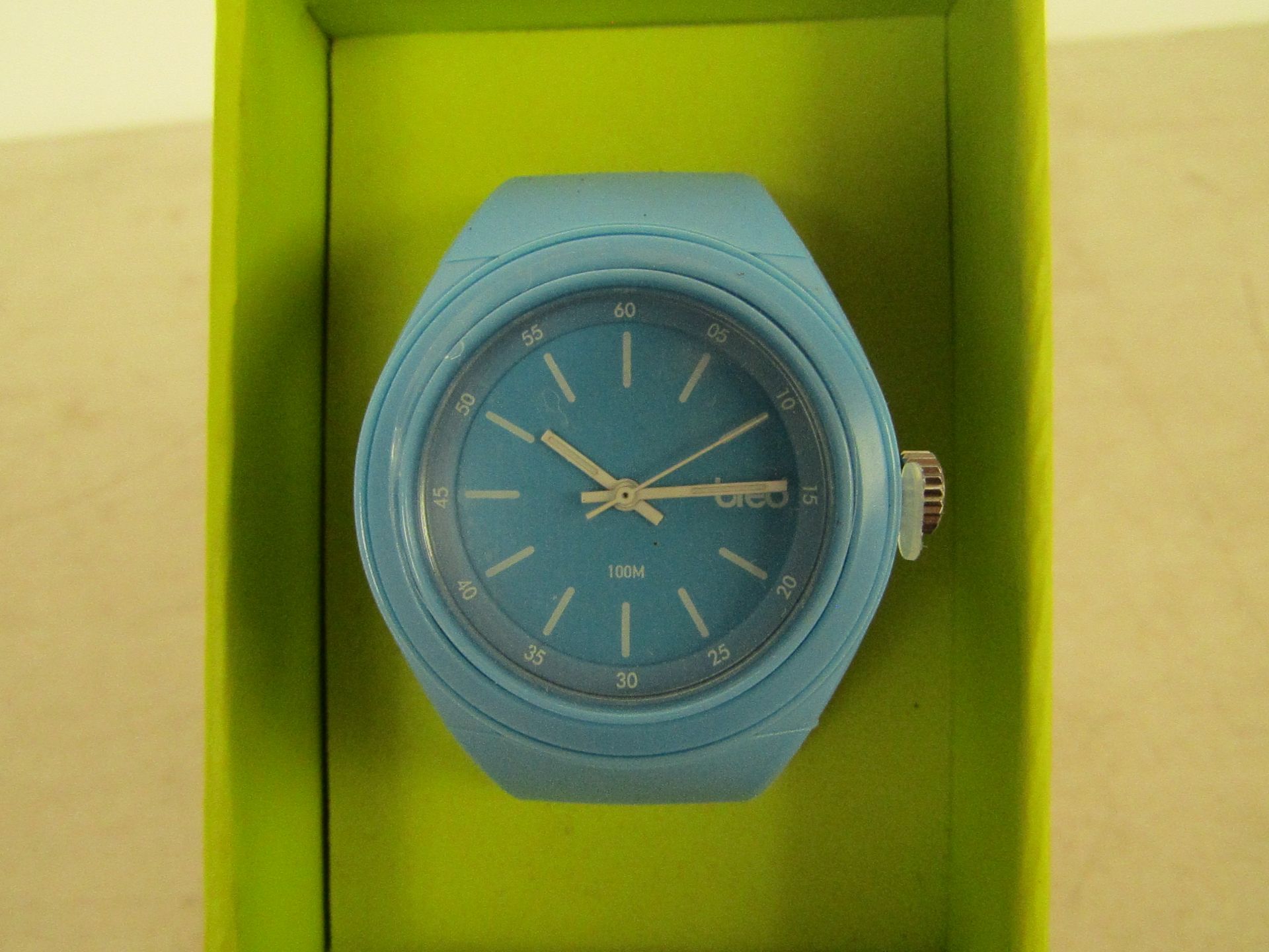 Breo Time analogue watch, new and boxed.