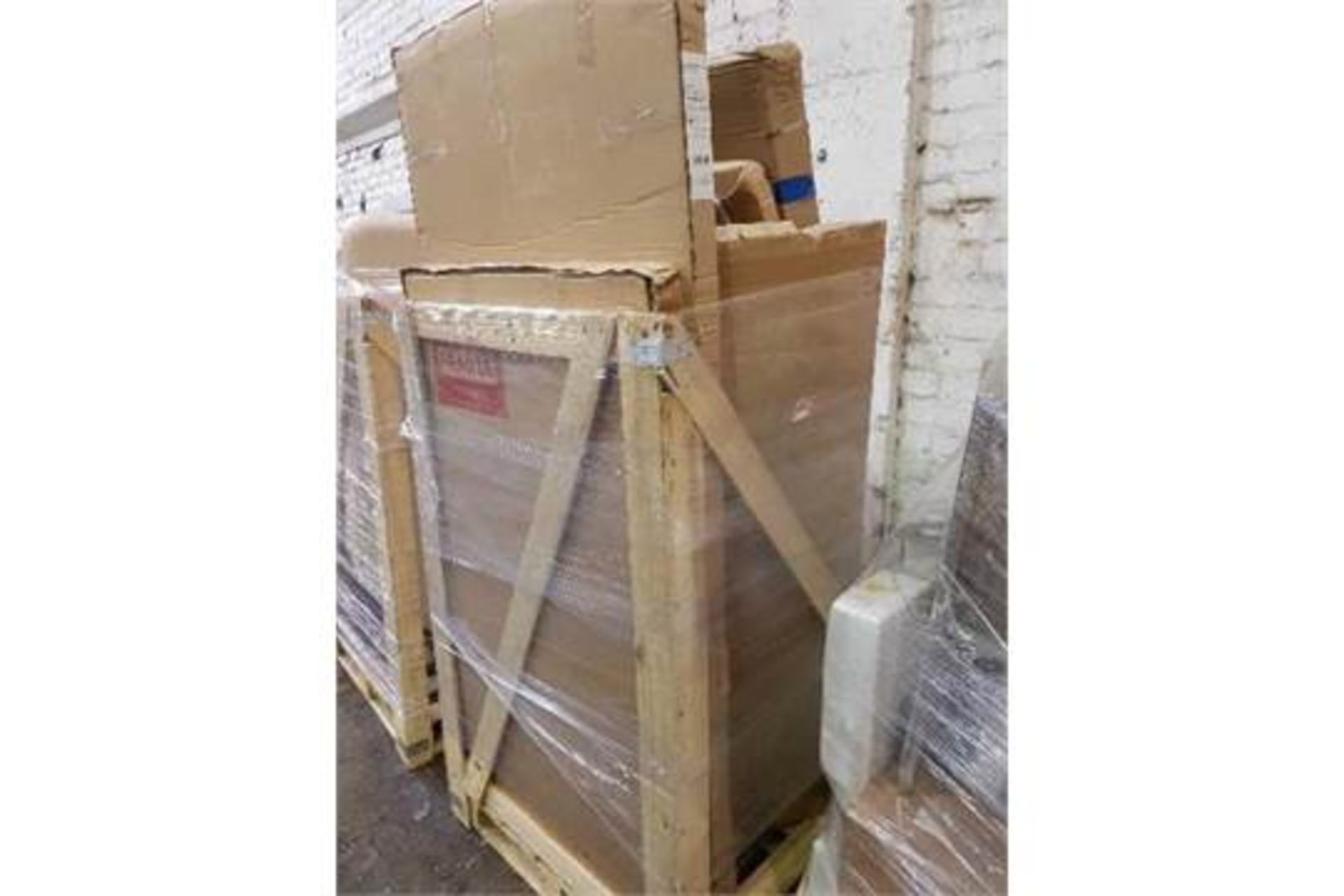 **NEW LOW RESERVE**Full Wagon of Bathroom stock from large online retailer which includes 17 pallets - Image 3 of 11
