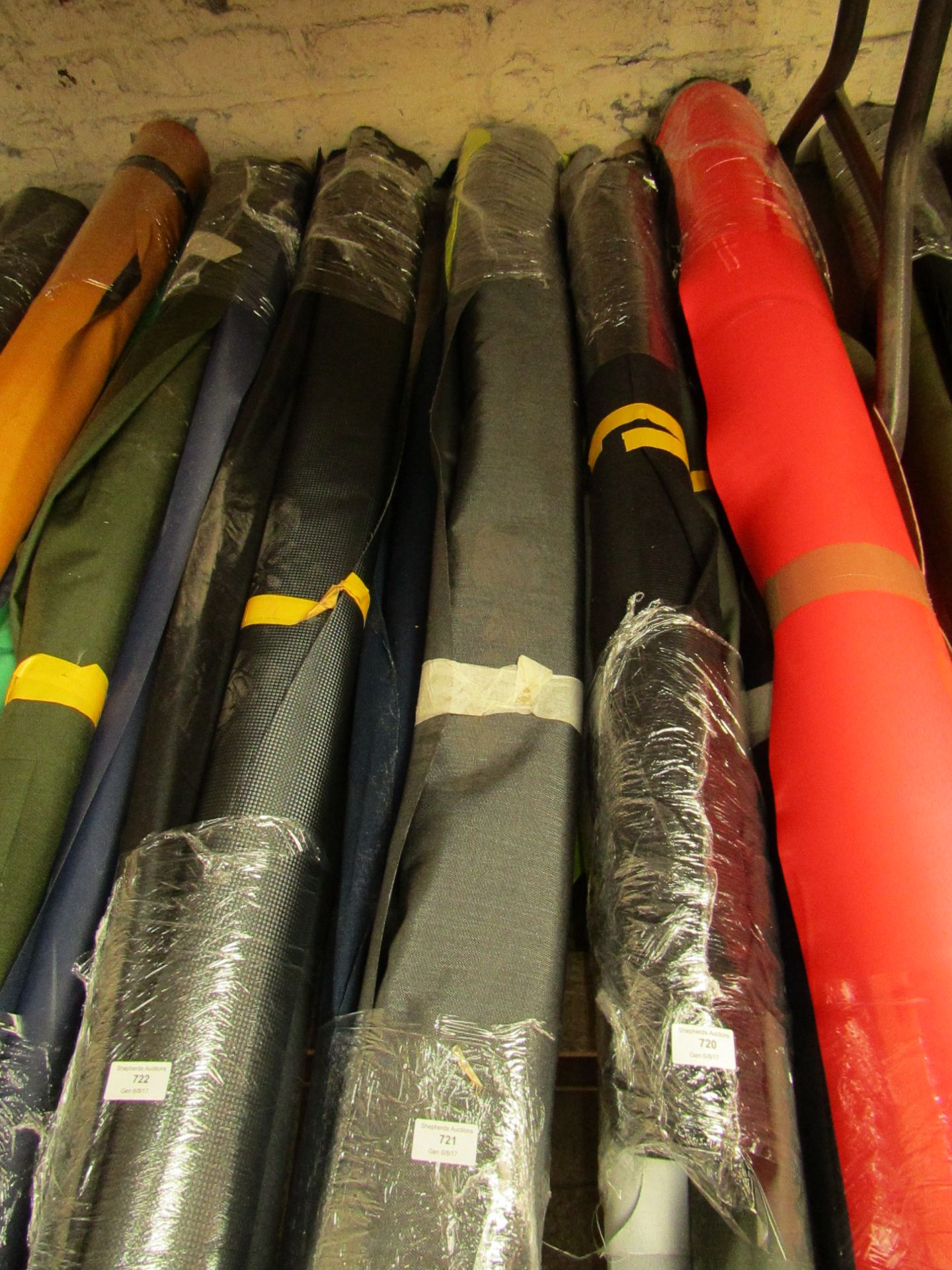 3x Rolls of Various coloured fabric in various lengths. - Image 4 of 4