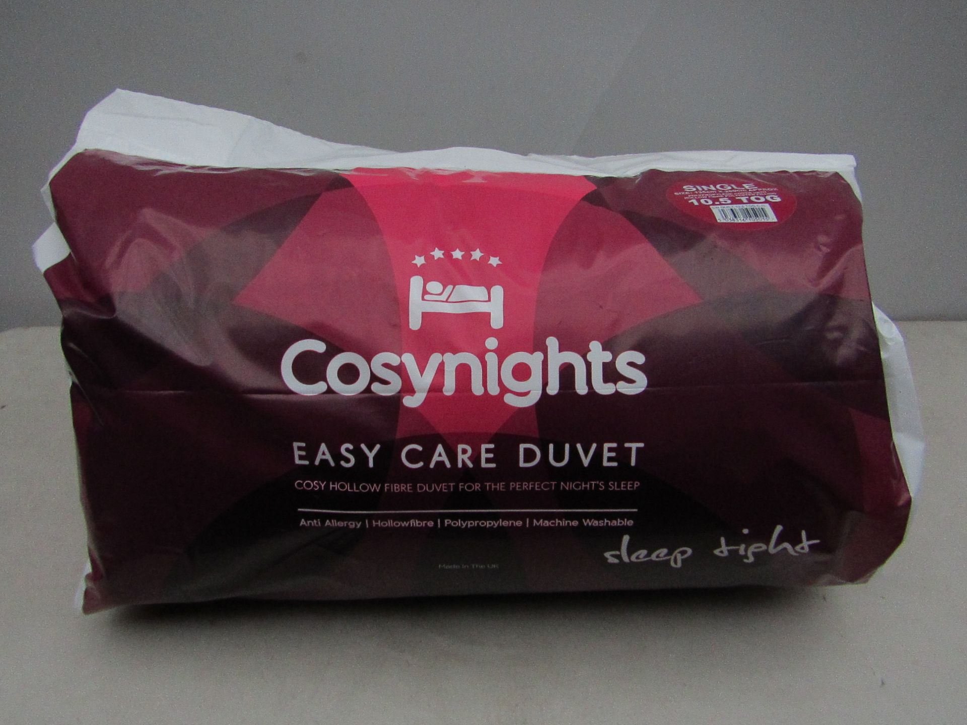 Cosy Nights Easy care 10.5 Tog Single Duvet, Anti allergy, Machine washable, brand new in packaging