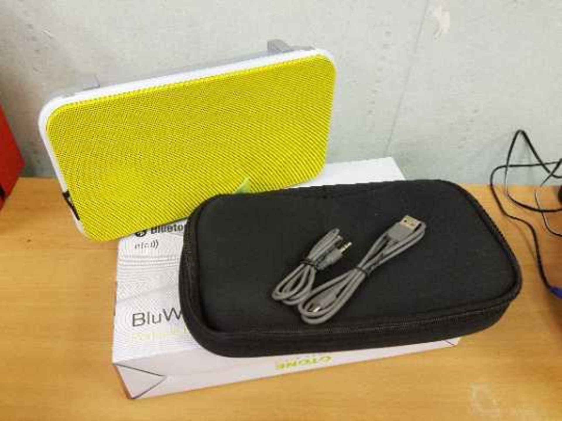 OTONE Bluwall potable Bluetooth speaker, new and boxed RRP £59.99, yellow