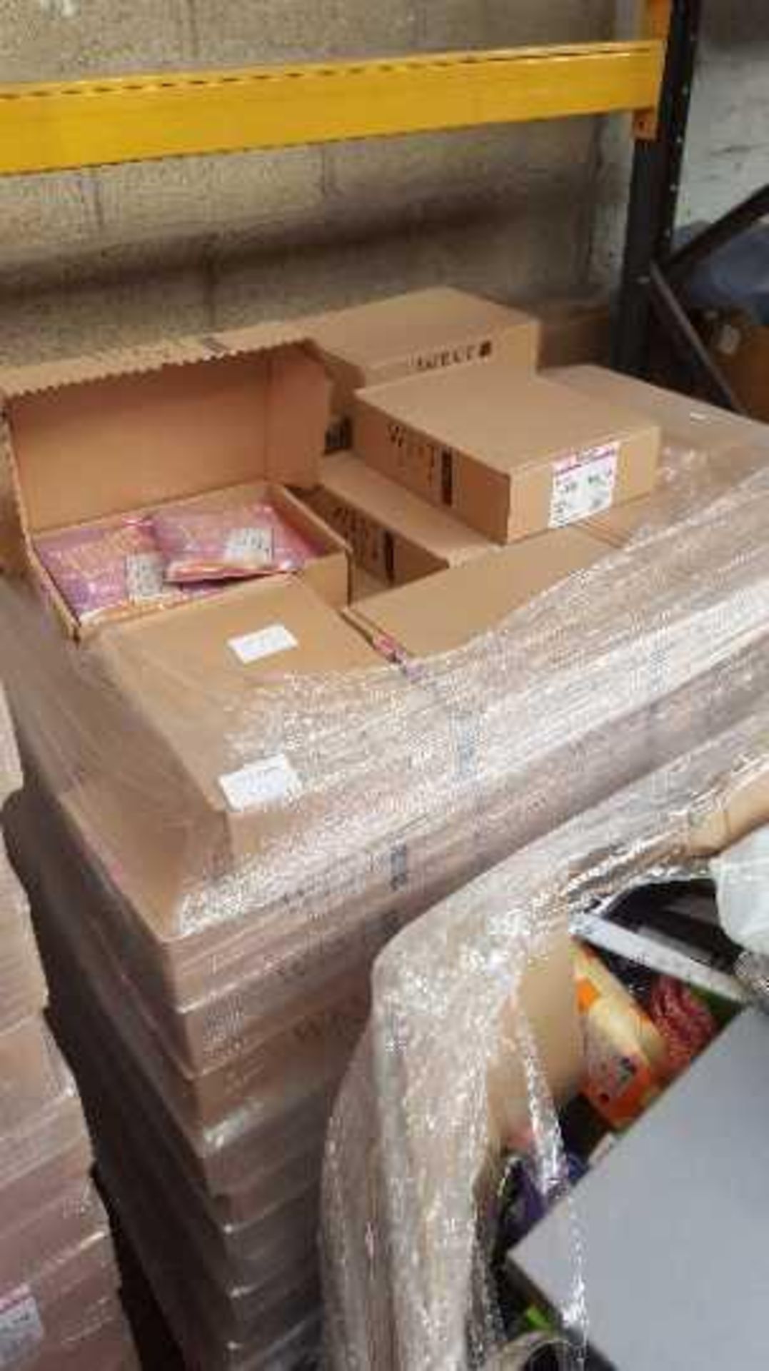 Pallet of approx 90 boxes with 72 Cards per box of various types of greetings cards and envelopes,