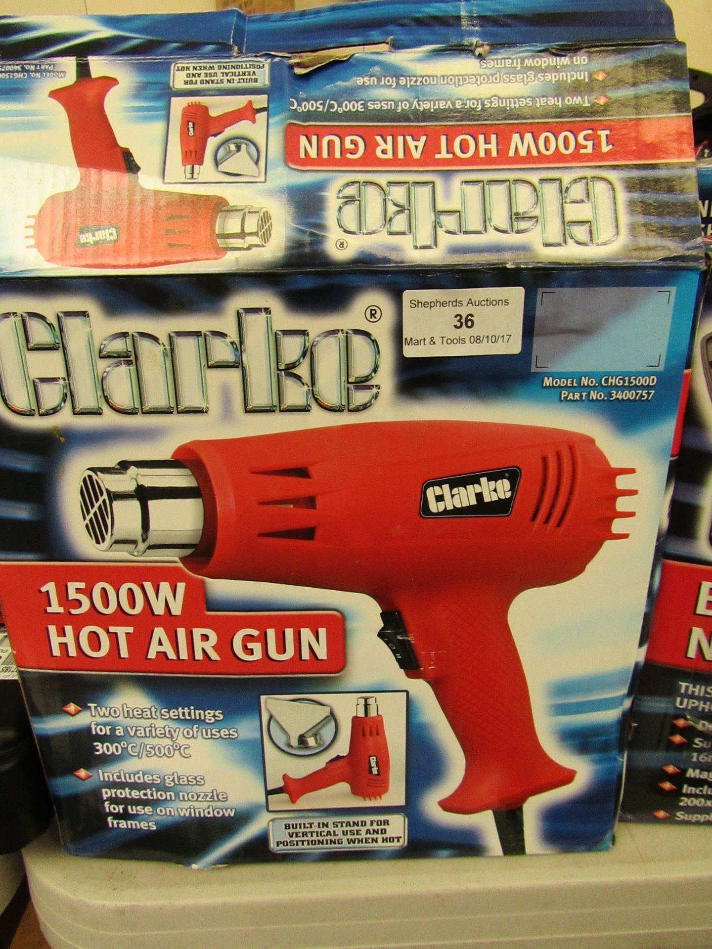 Clarke CHG1500D 1500w hot air gun www.machinemart.co.uk/p/clarke-chg1500d-1500w-hot-air-gun/ RRP £