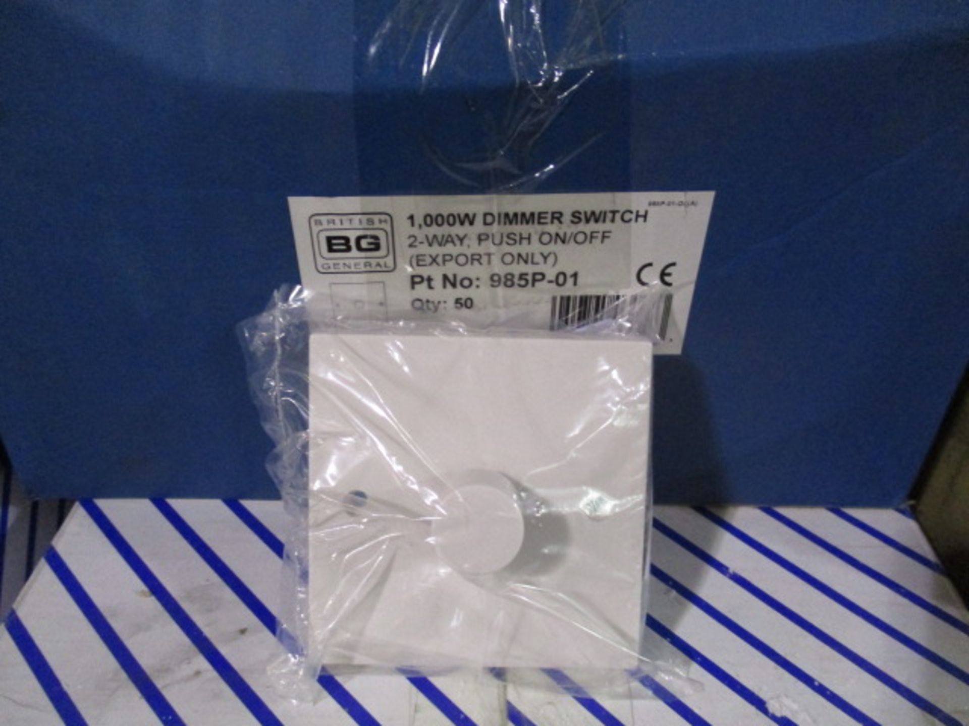 50pcs in lot - last cartons available -1 Gang White single dimmer switch set rrp œ7.99 each