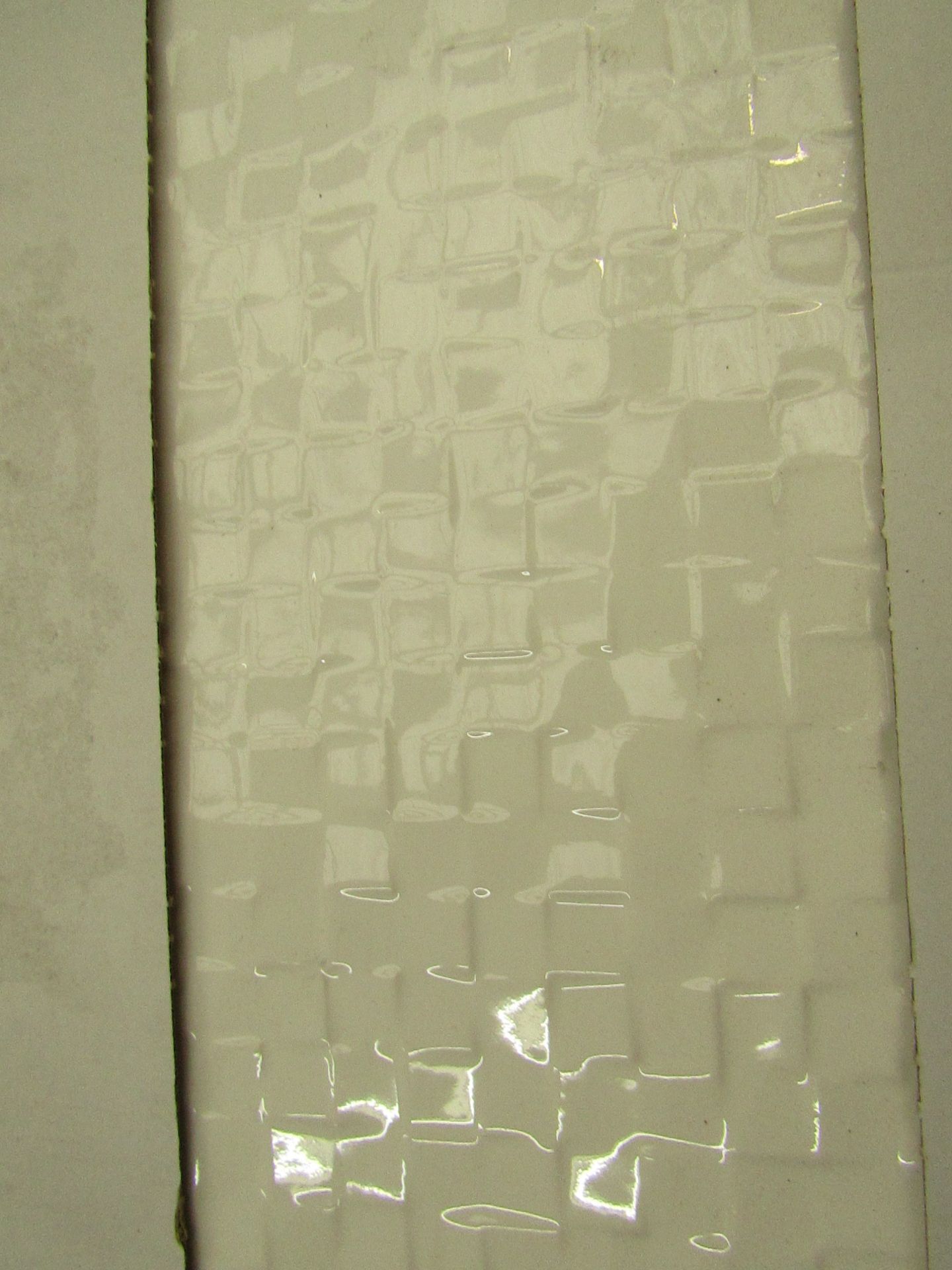 5x packs of 10 Hartland pressed mosaic white field tiles, 250 x 400, Unchecked