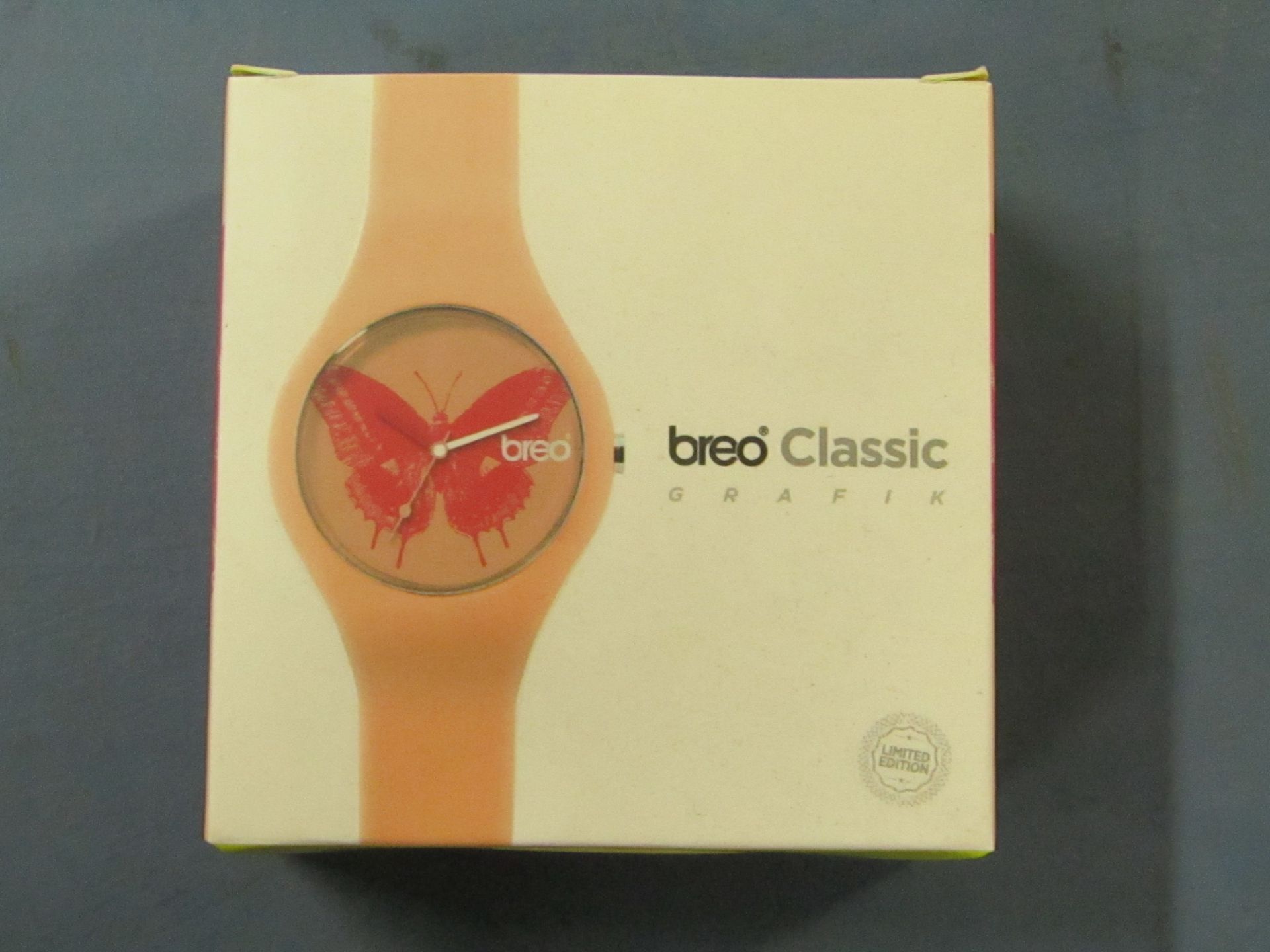 Breo classic grafik anologue wrist watch - pink butterfly. New & boxed.