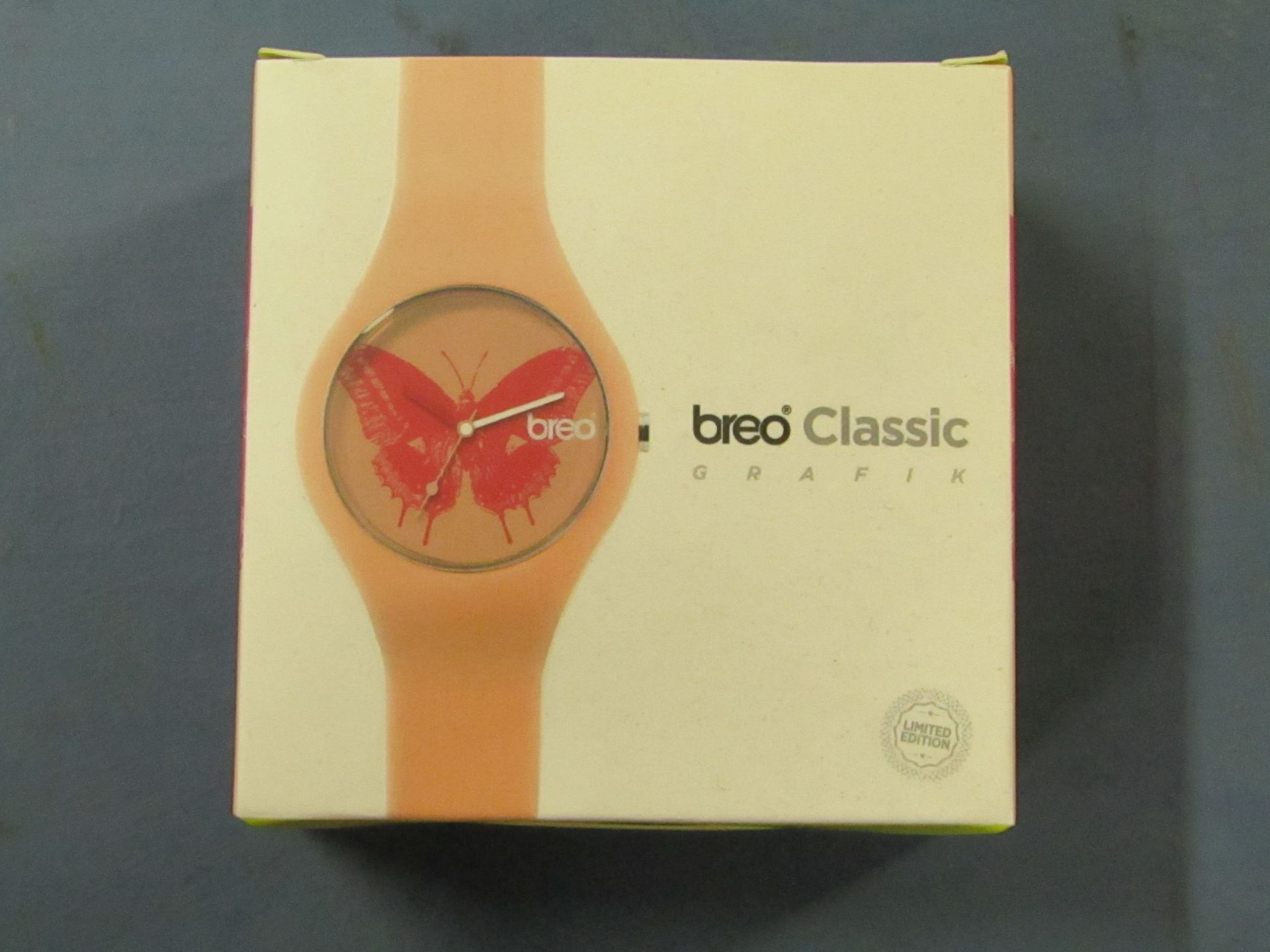 Breo classic grafik anologue wrist watch - pink butterfly. New & boxed.